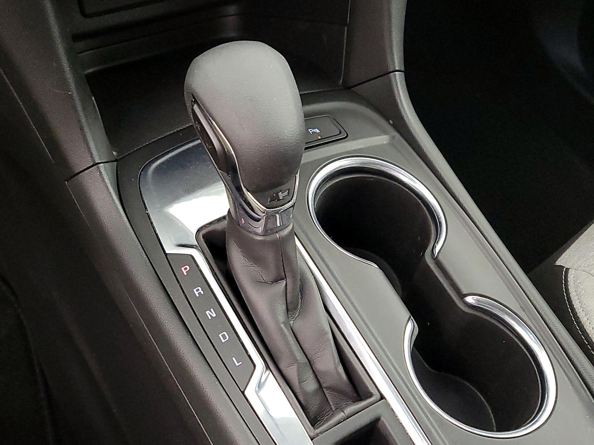 Thumbnail: 2023 Chevrolet Equinox - 17