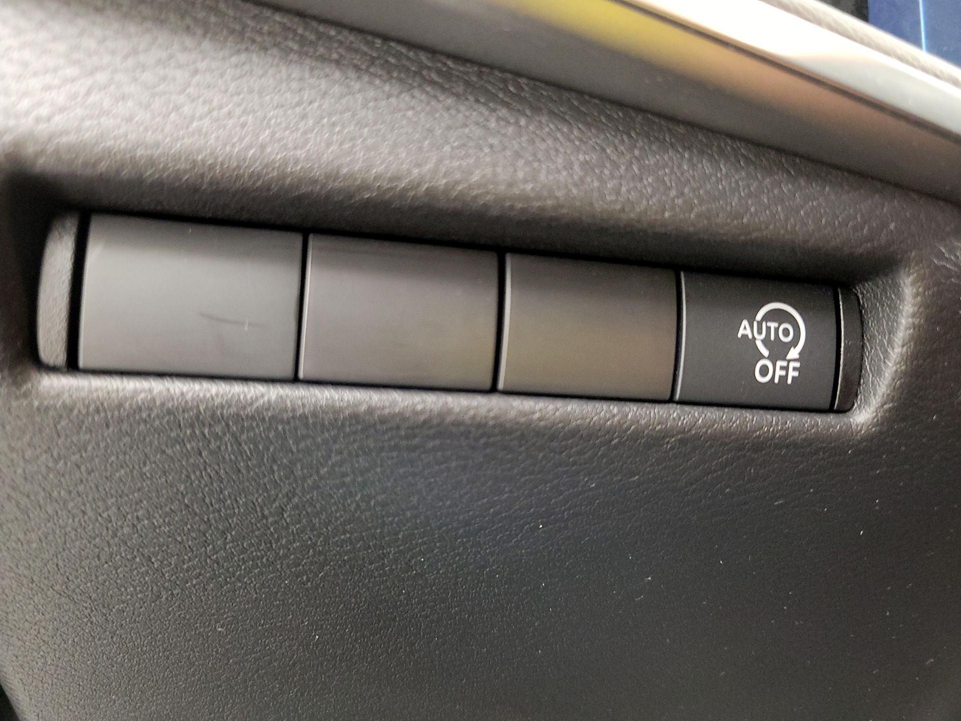 Thumbnail: 2025 Nissan Kicks - 13