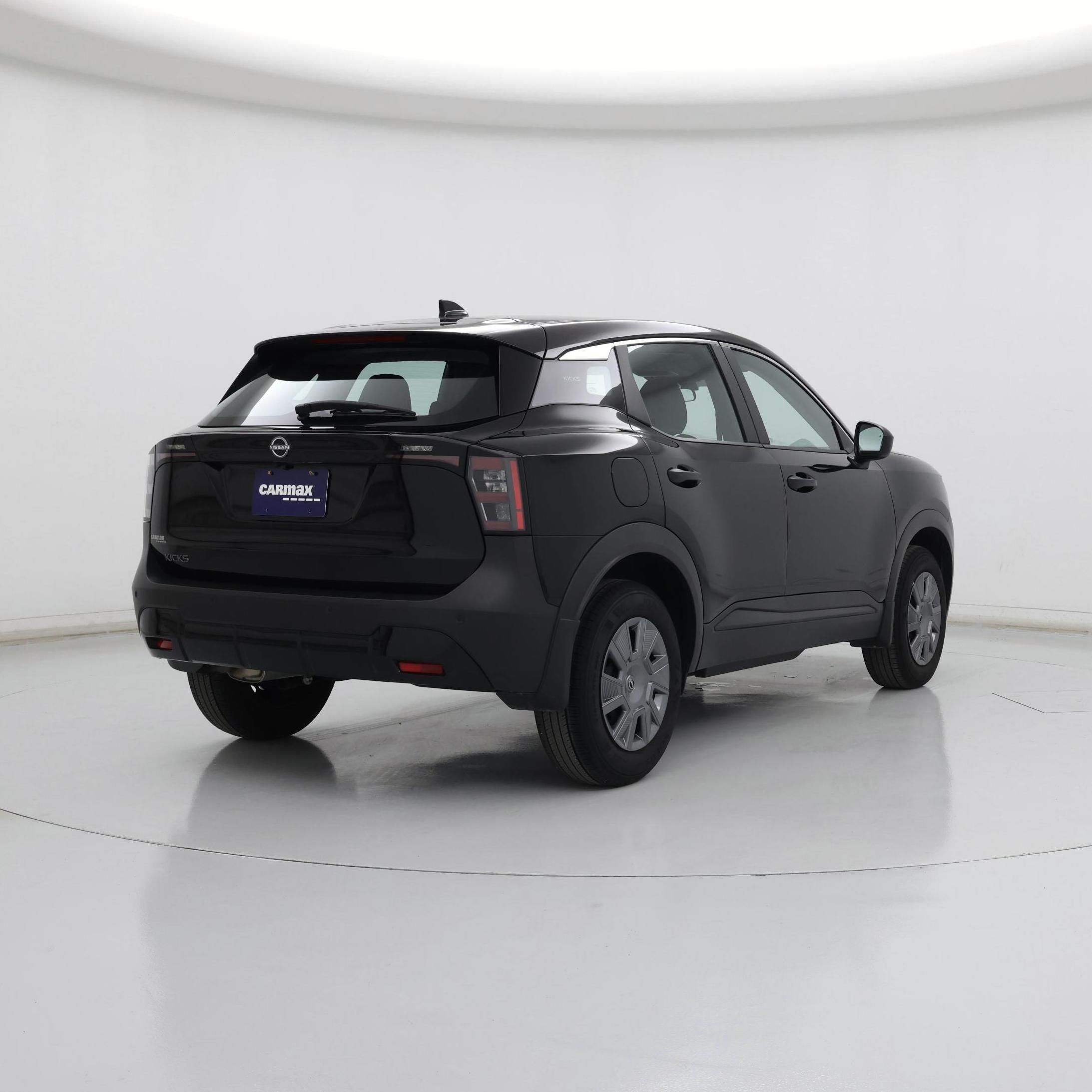 Thumbnail: 2025 Nissan Kicks - 8