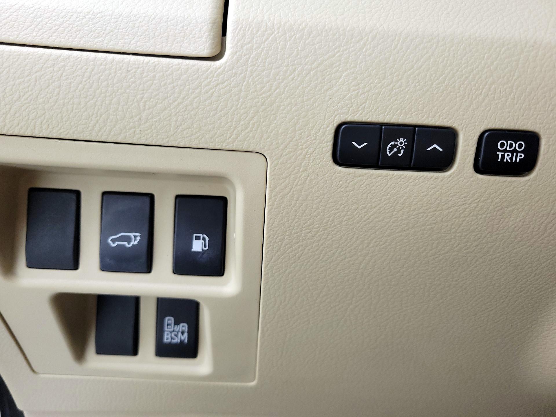 Thumbnail: 2014 Lexus RX - 13