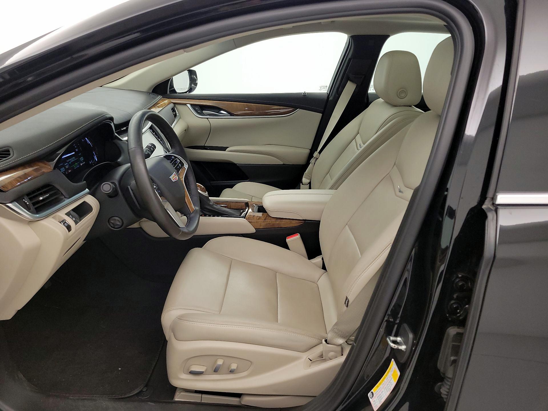 Thumbnail: 2018 Cadillac XTS - 11