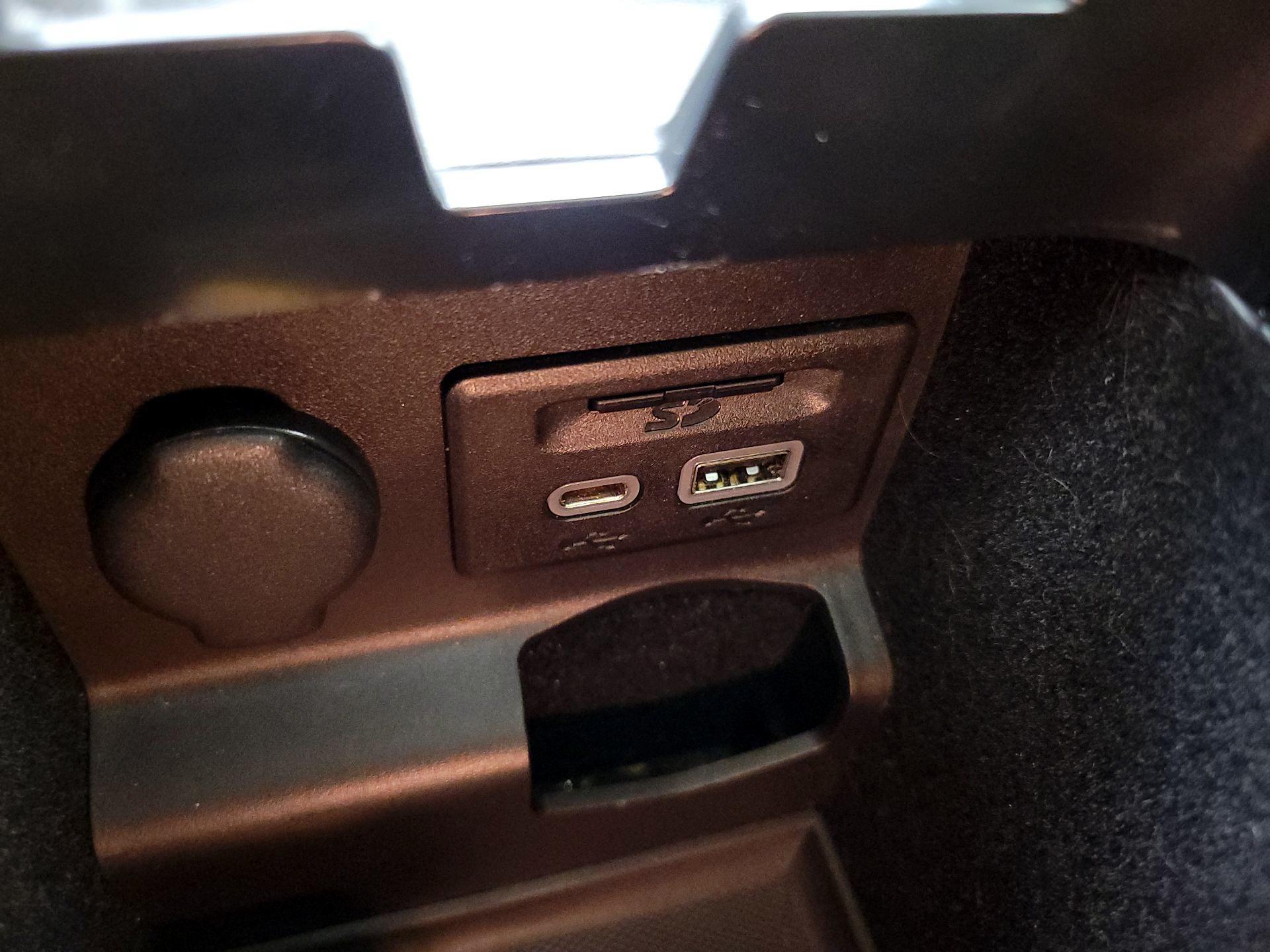 Thumbnail: 2018 Cadillac XTS - 19