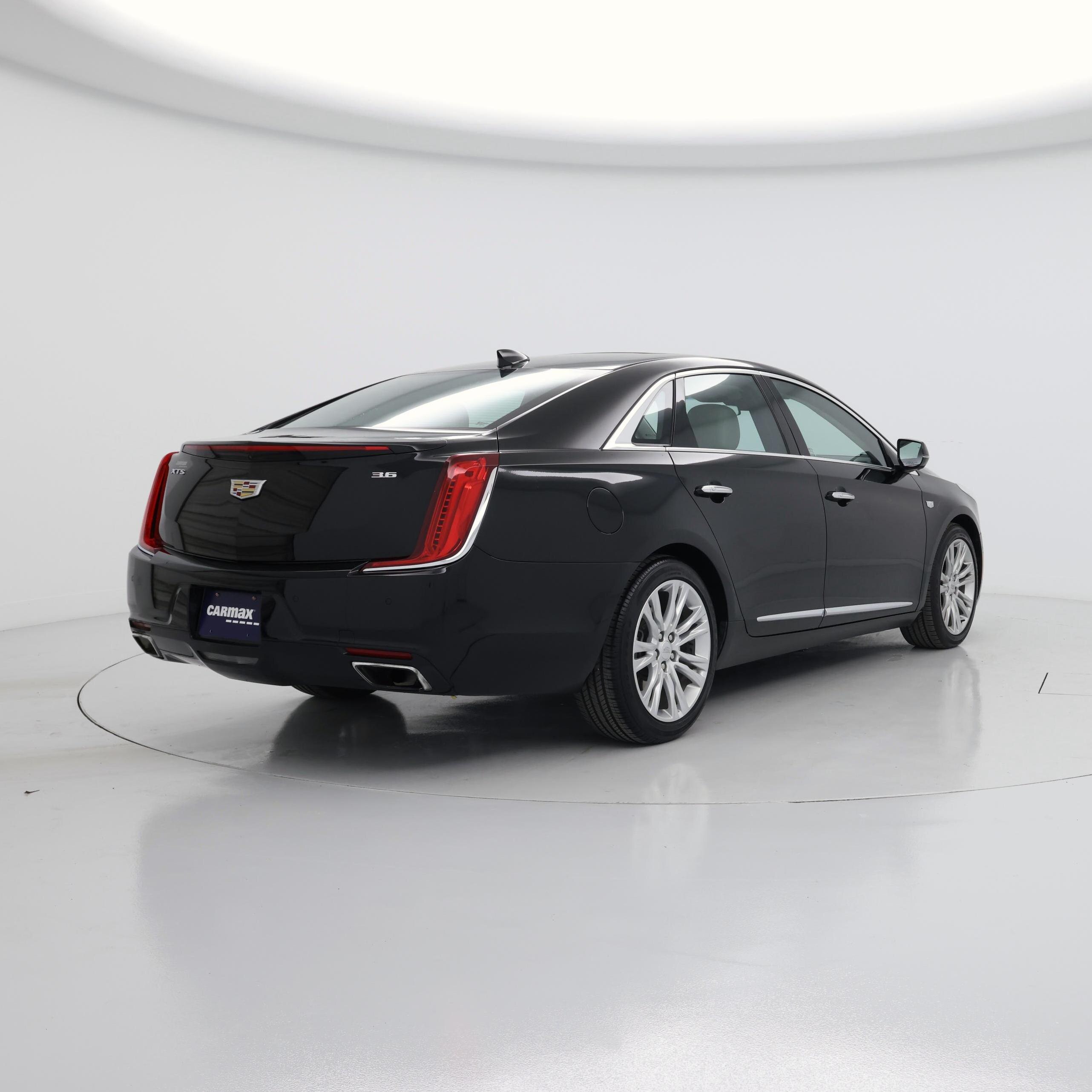 Thumbnail: 2018 Cadillac XTS - 8