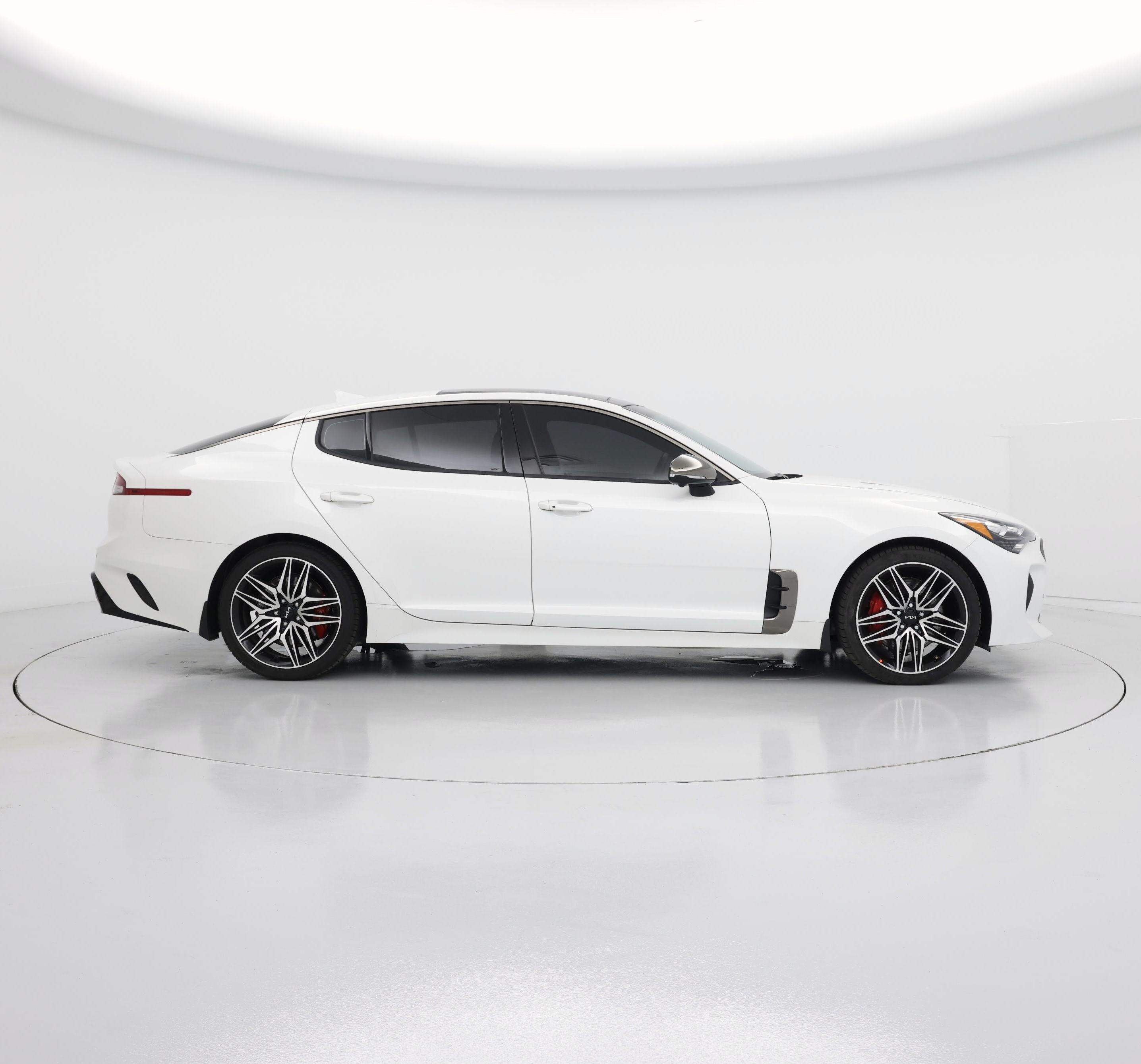 Thumbnail: 2023 Kia Stinger - 7