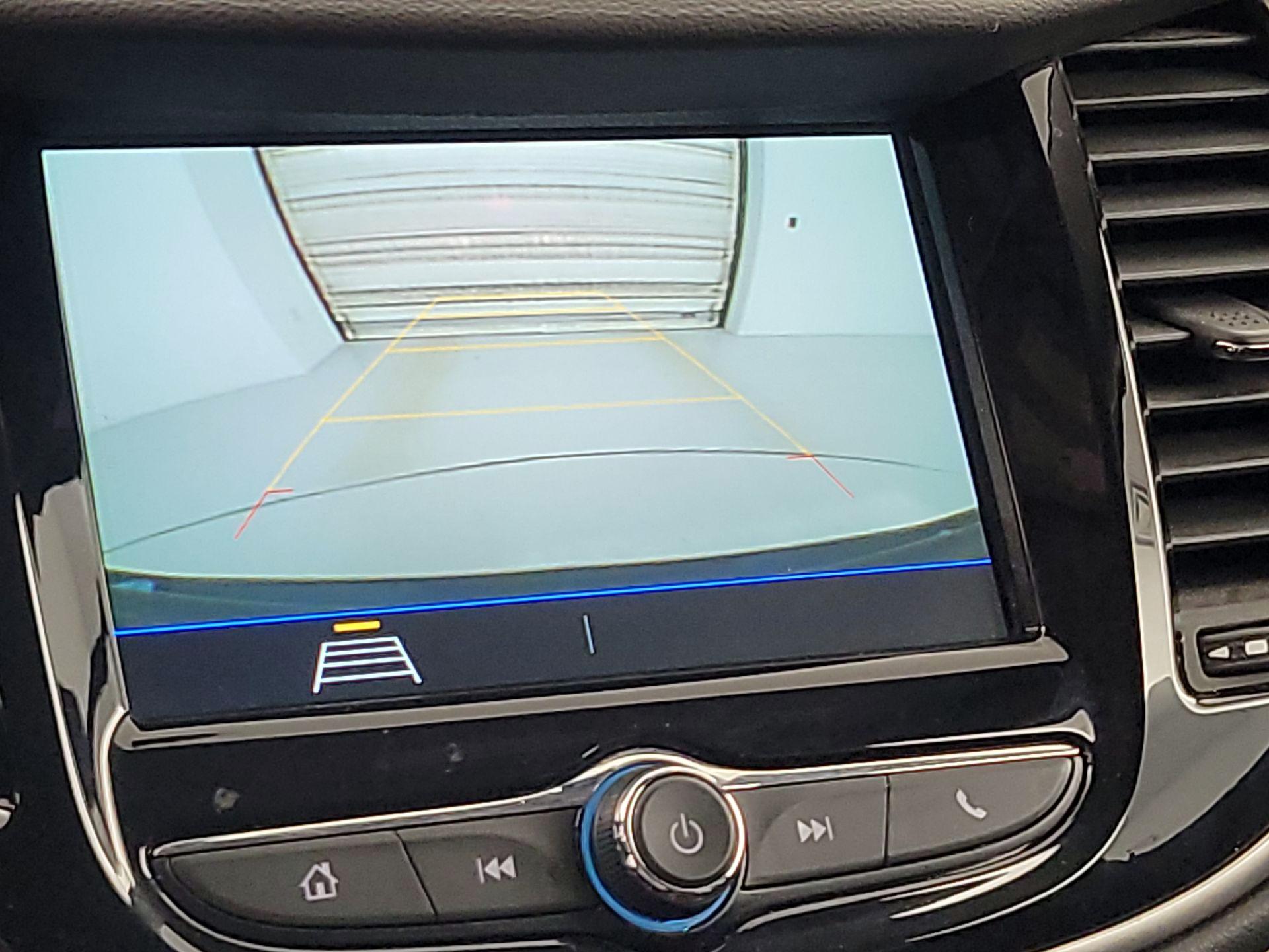 Thumbnail: 2019 Chevrolet Trax - 14