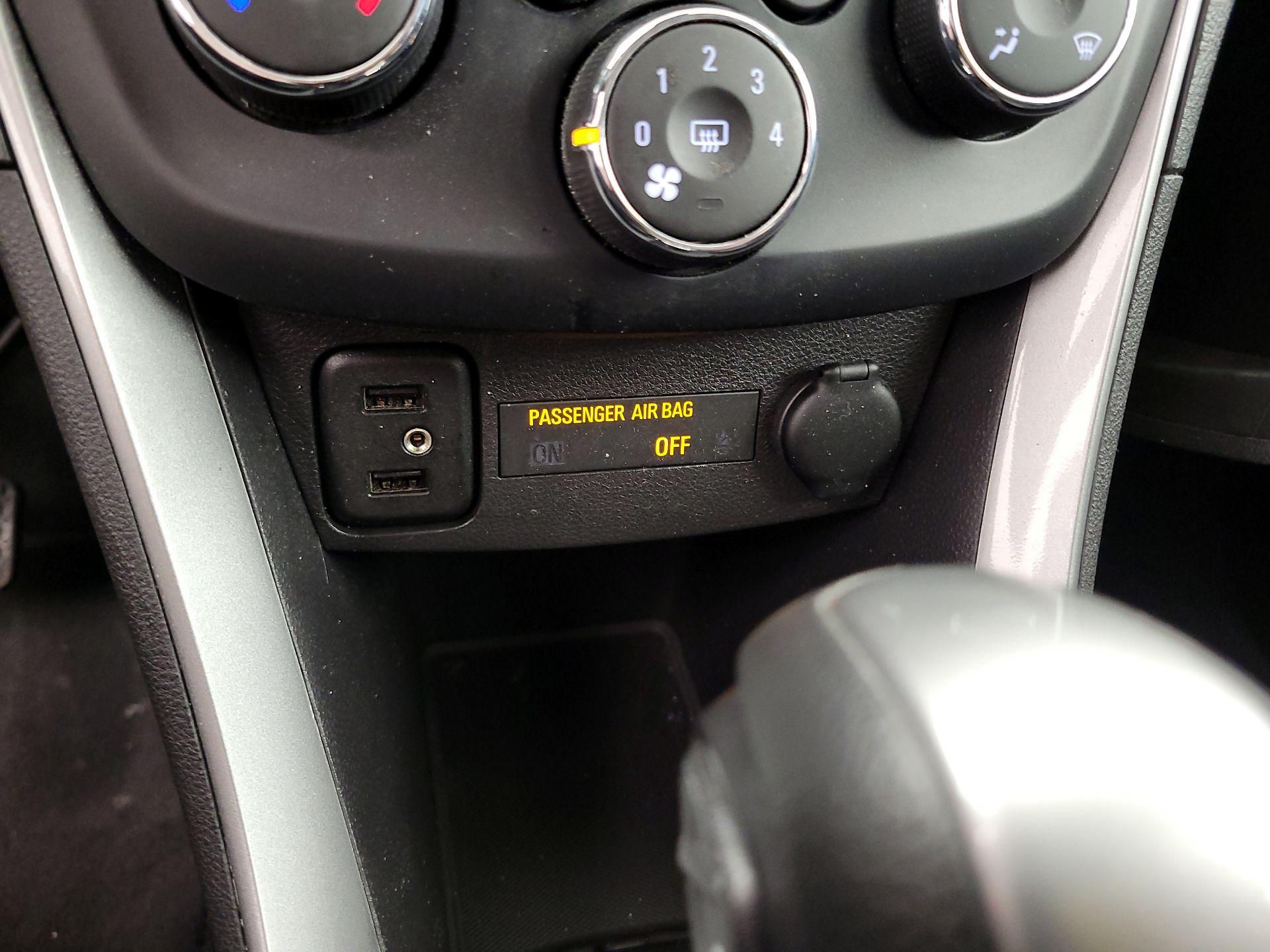 Thumbnail: 2019 Chevrolet Trax - 18