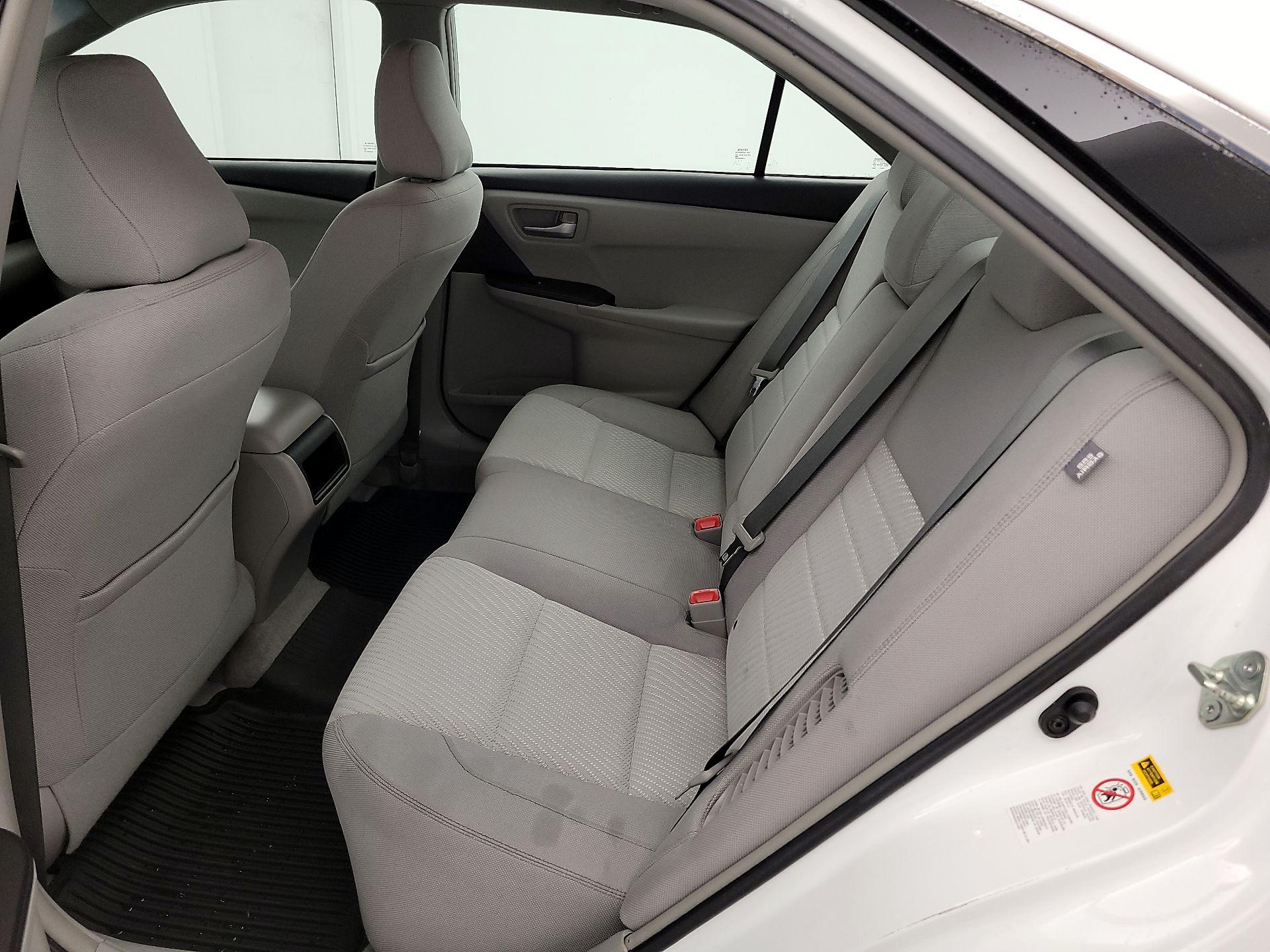 Thumbnail: 2017 Toyota Camry - 19