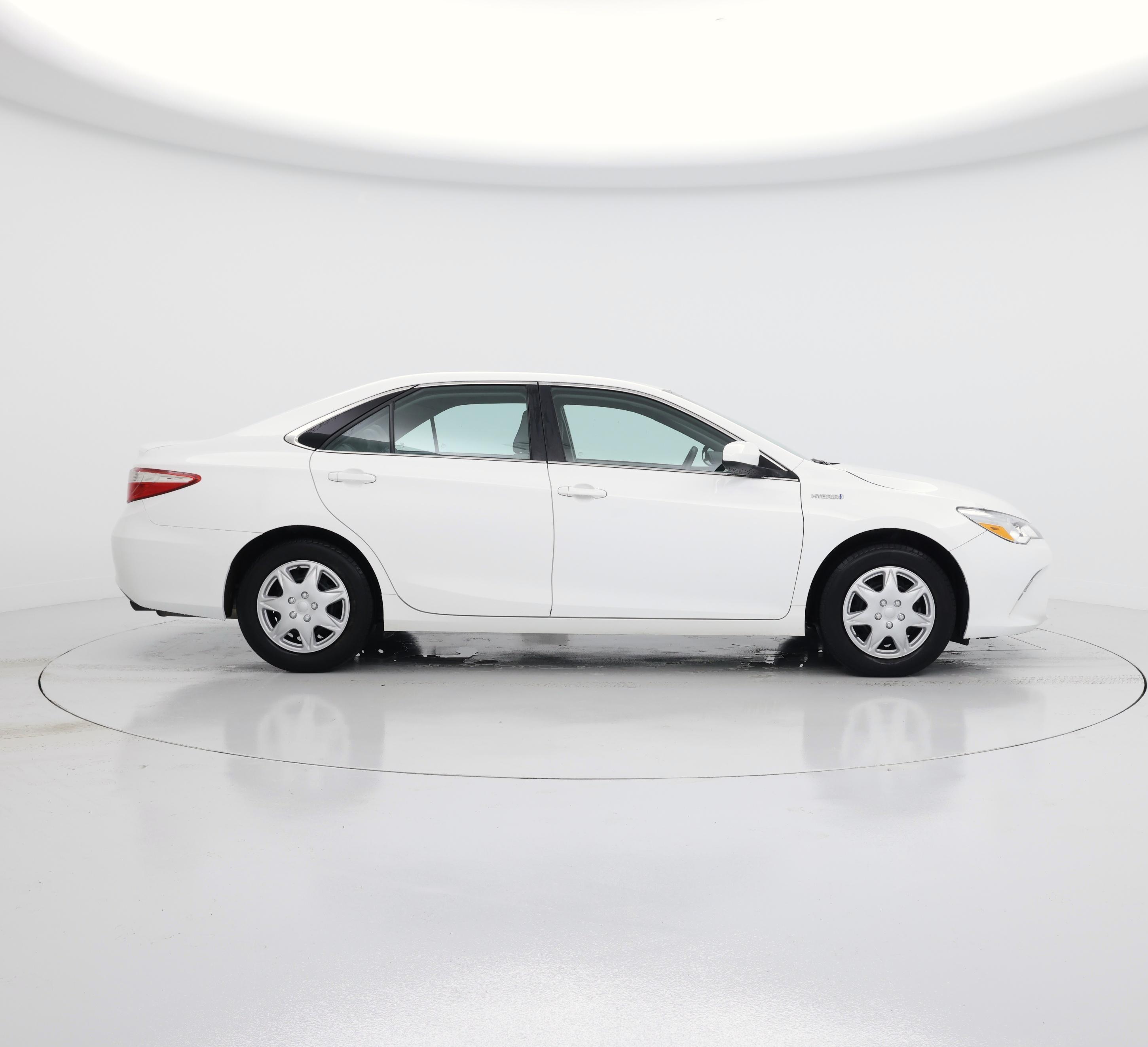 Thumbnail: 2017 Toyota Camry - 7