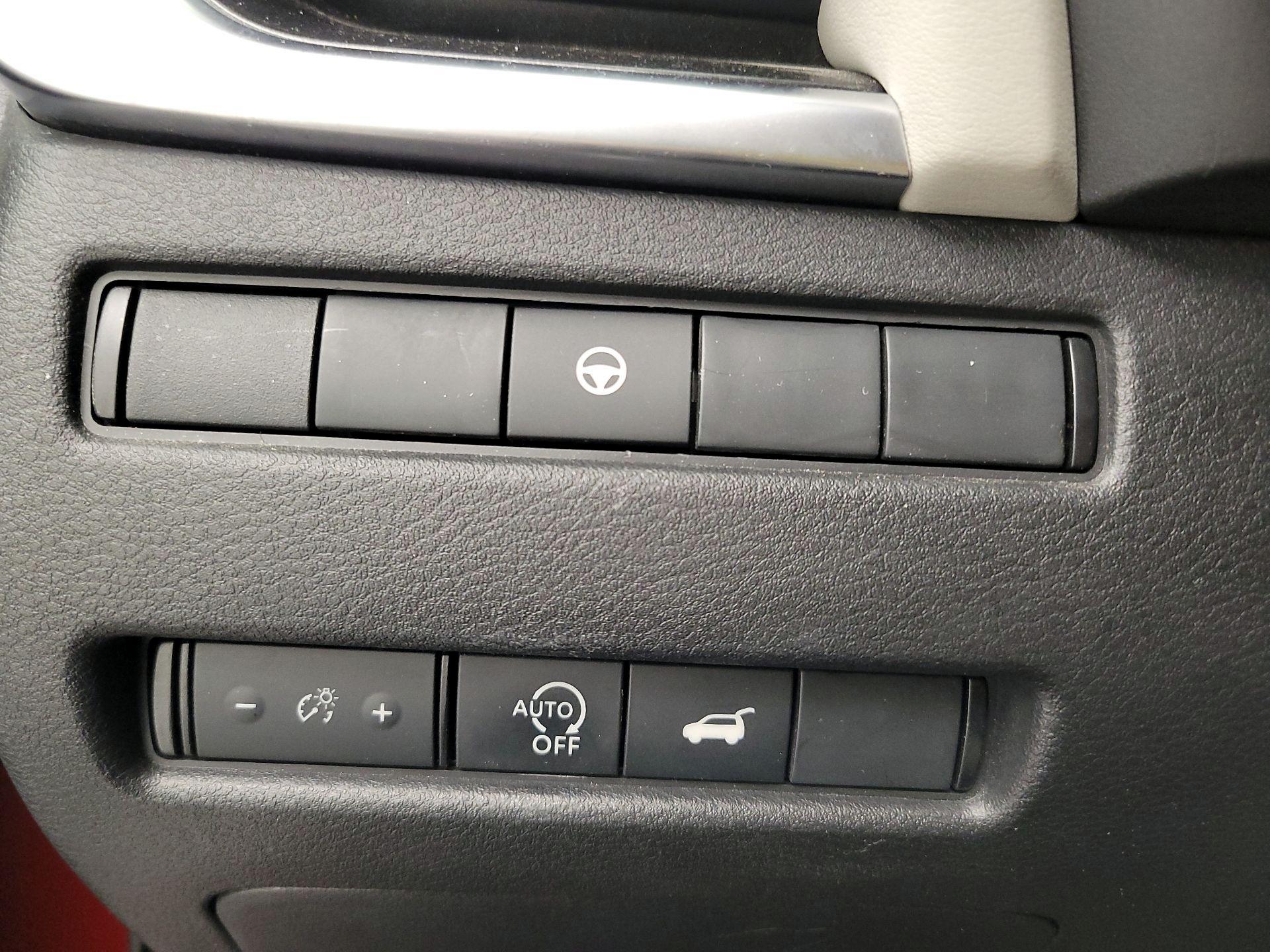 Thumbnail: 2023 Nissan Rogue - 13