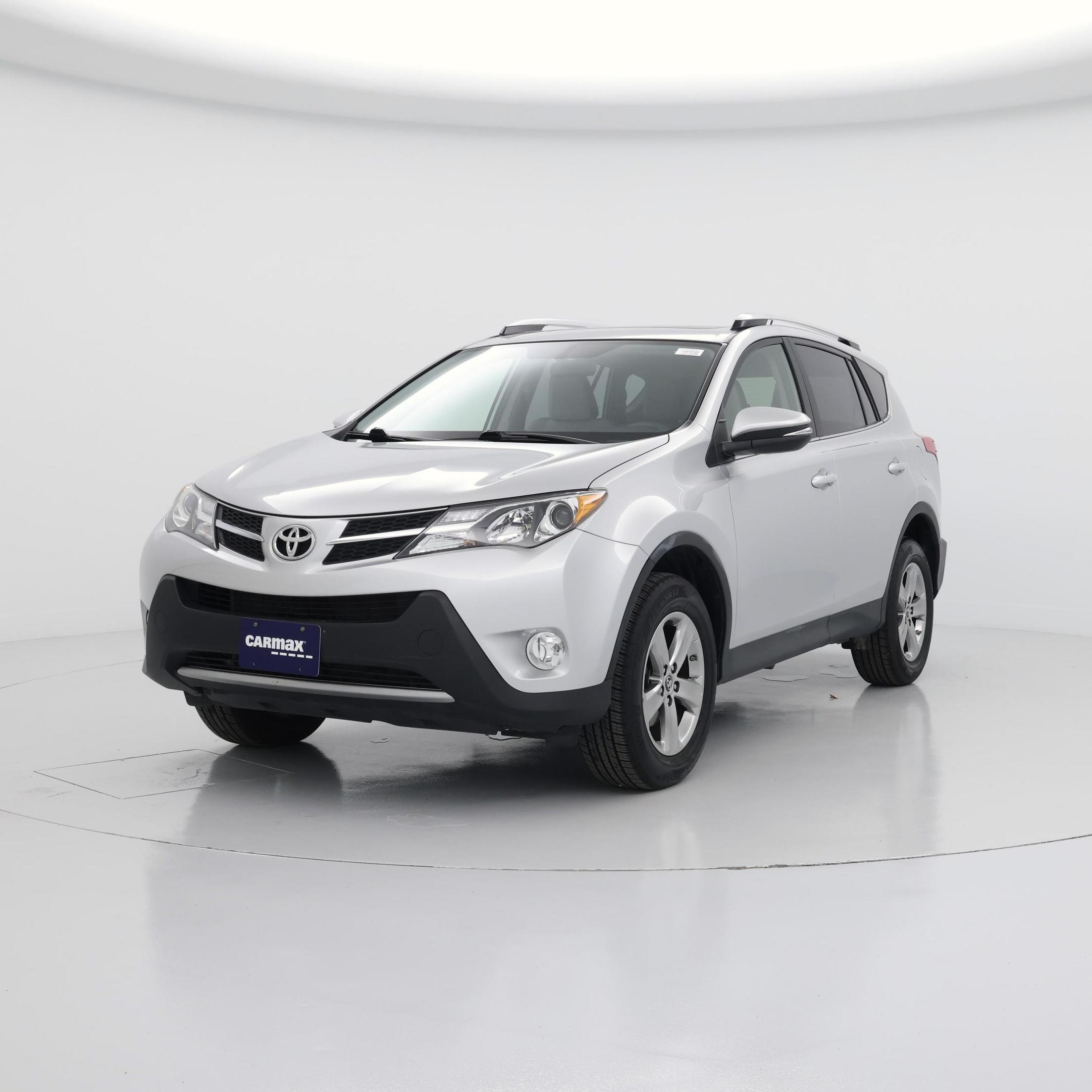 Thumbnail: 2015 Toyota RAV4 - 4