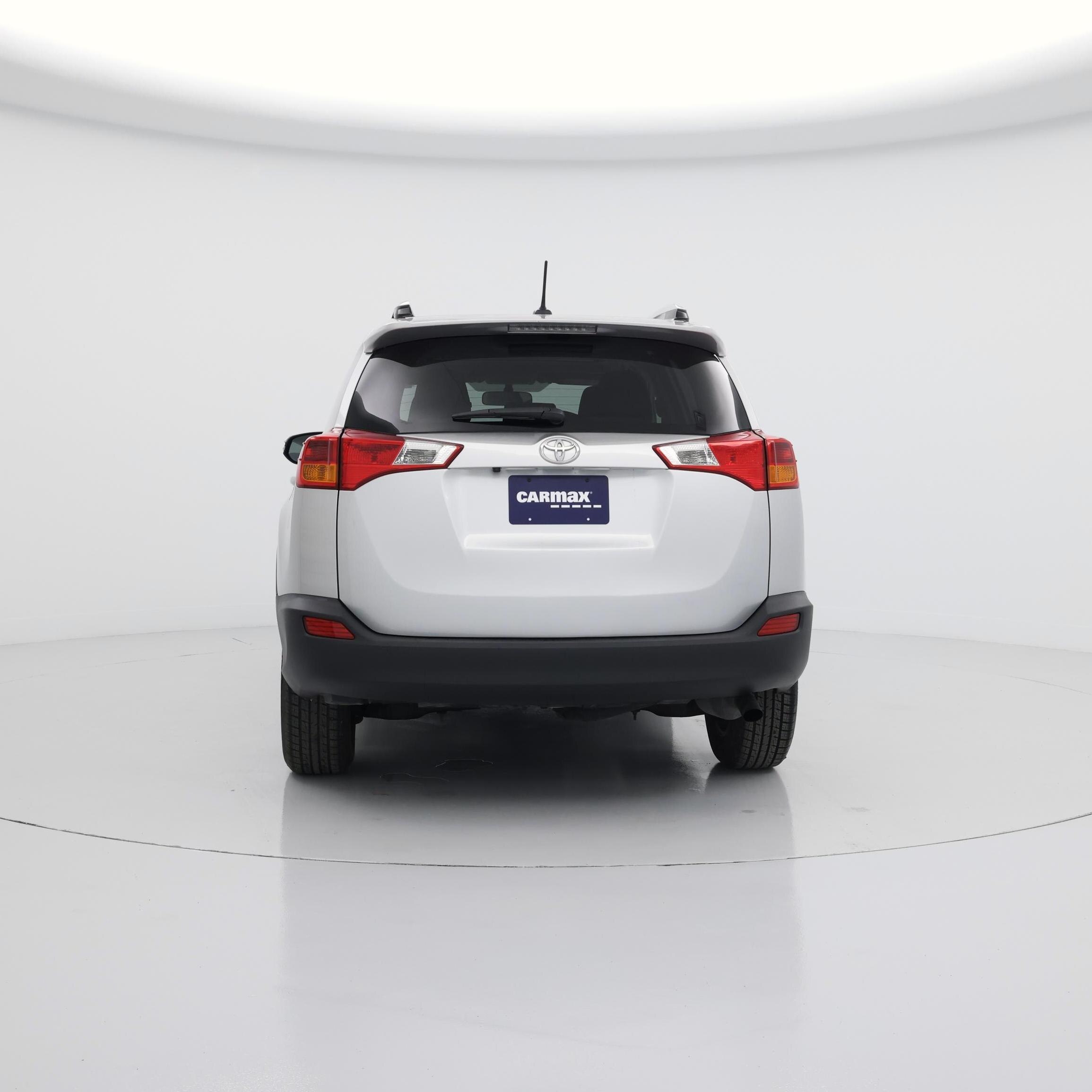Thumbnail: 2015 Toyota RAV4 - 6