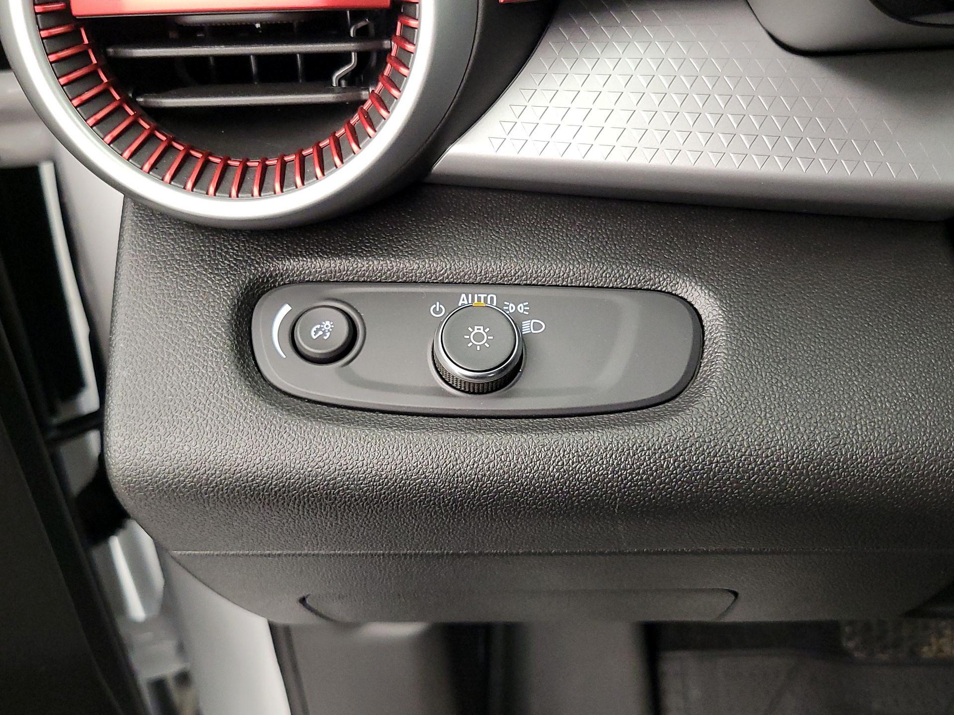 Thumbnail: 2024 Chevrolet Trax - 13