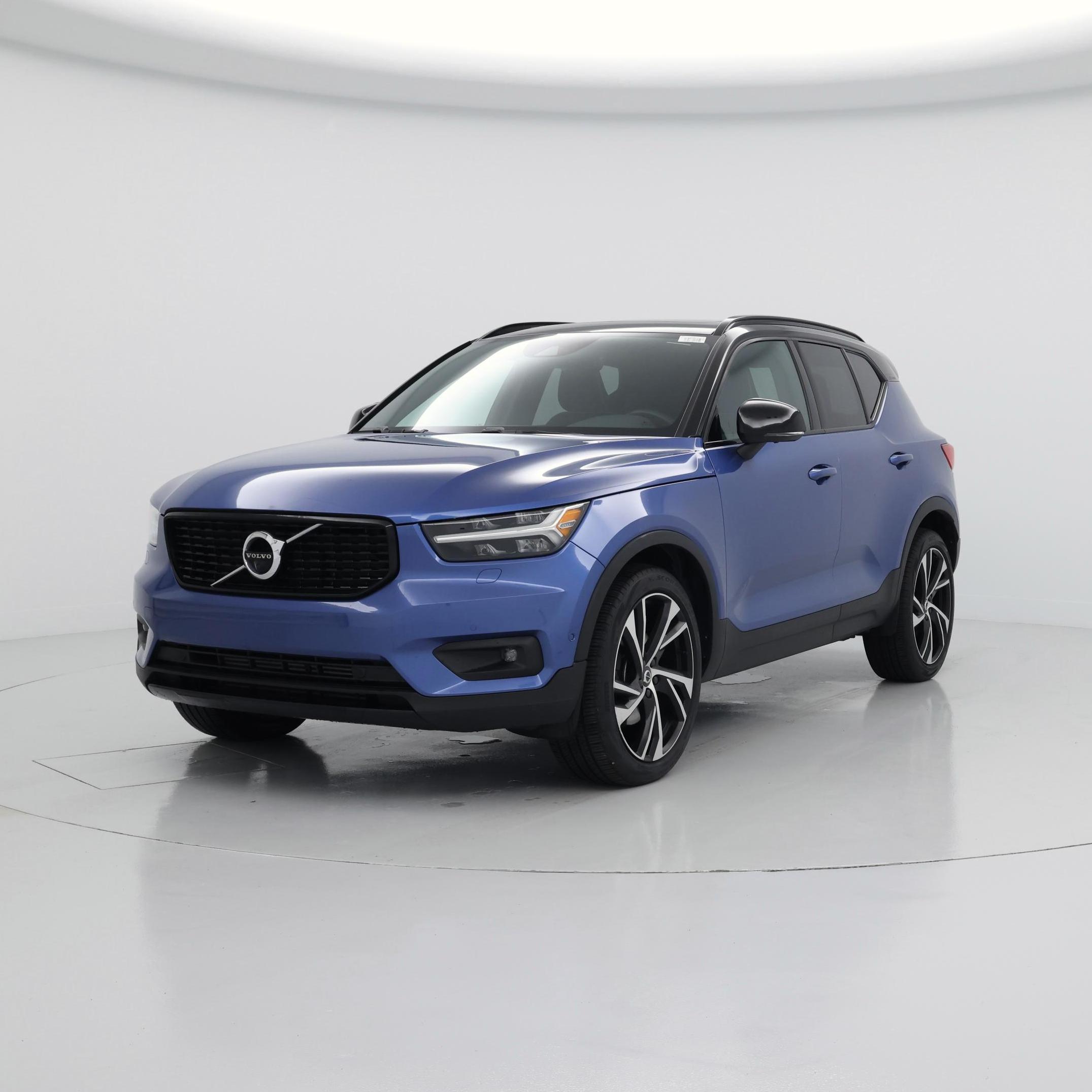 Thumbnail: 2019 Volvo XC40 - 4