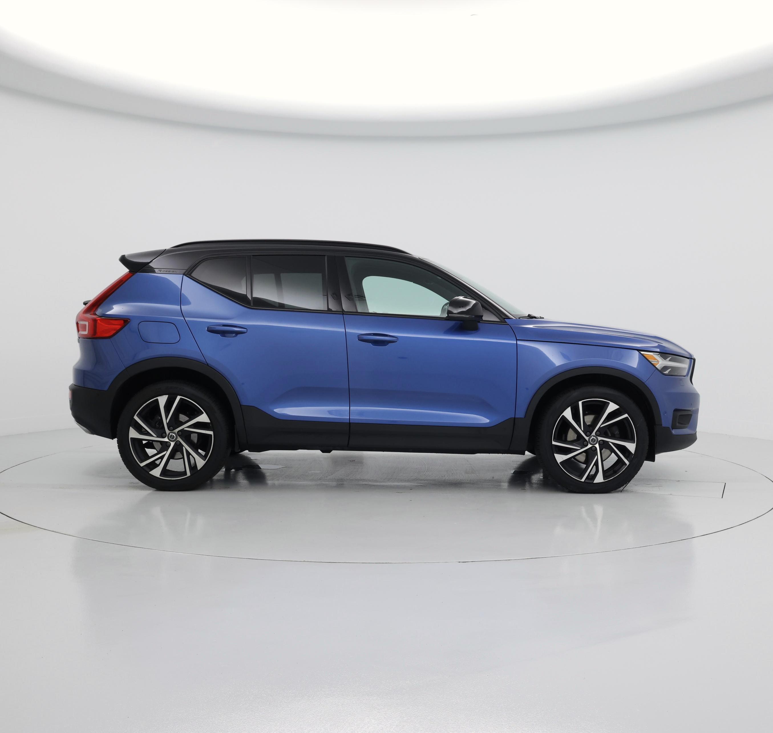 Thumbnail: 2019 Volvo XC40 - 7