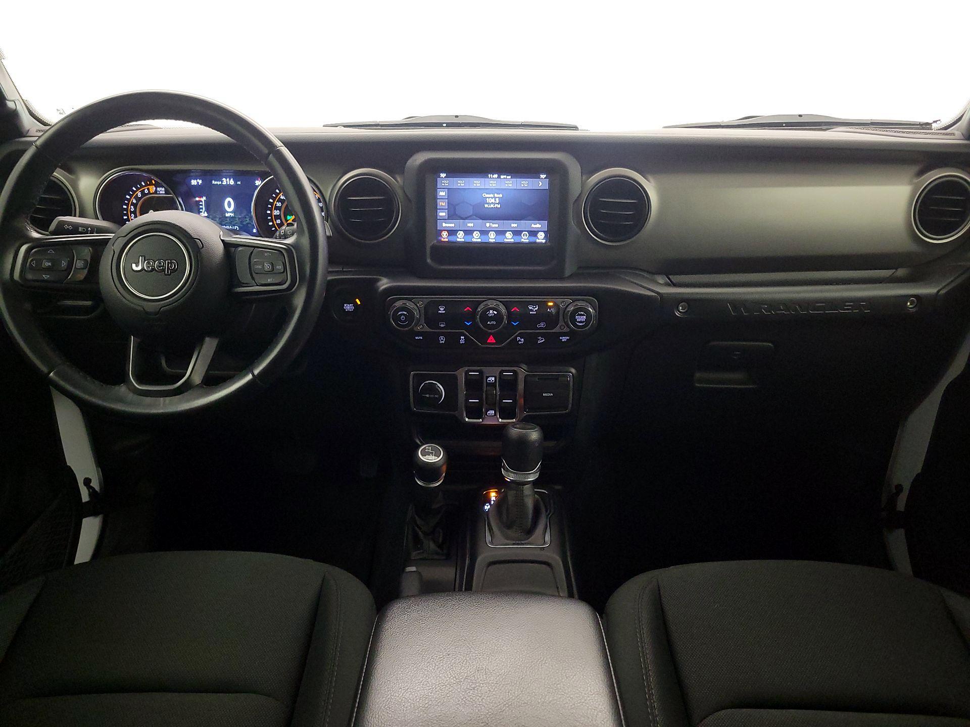 Thumbnail: 2021 Jeep Wrangler - 9