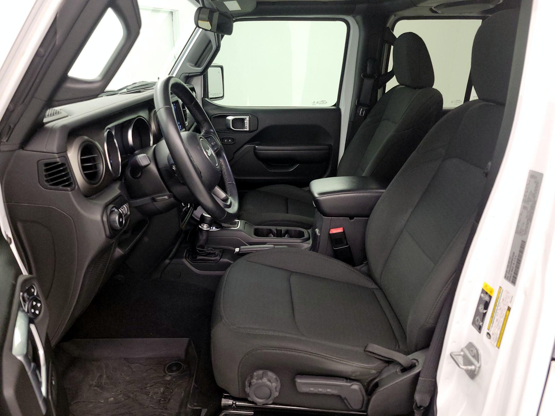 Thumbnail: 2021 Jeep Wrangler - 11