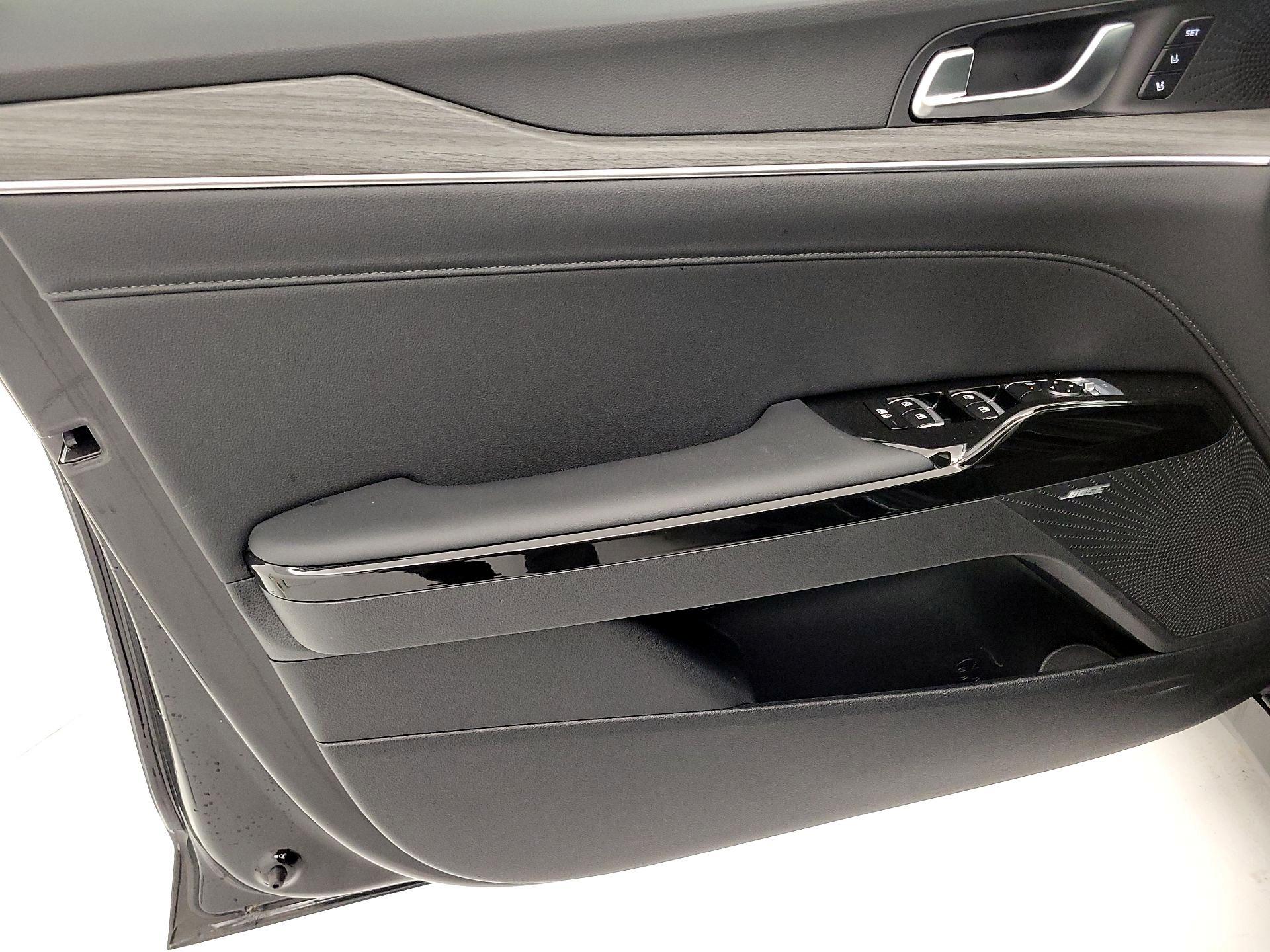 Thumbnail: 2025 Kia K5 - 12