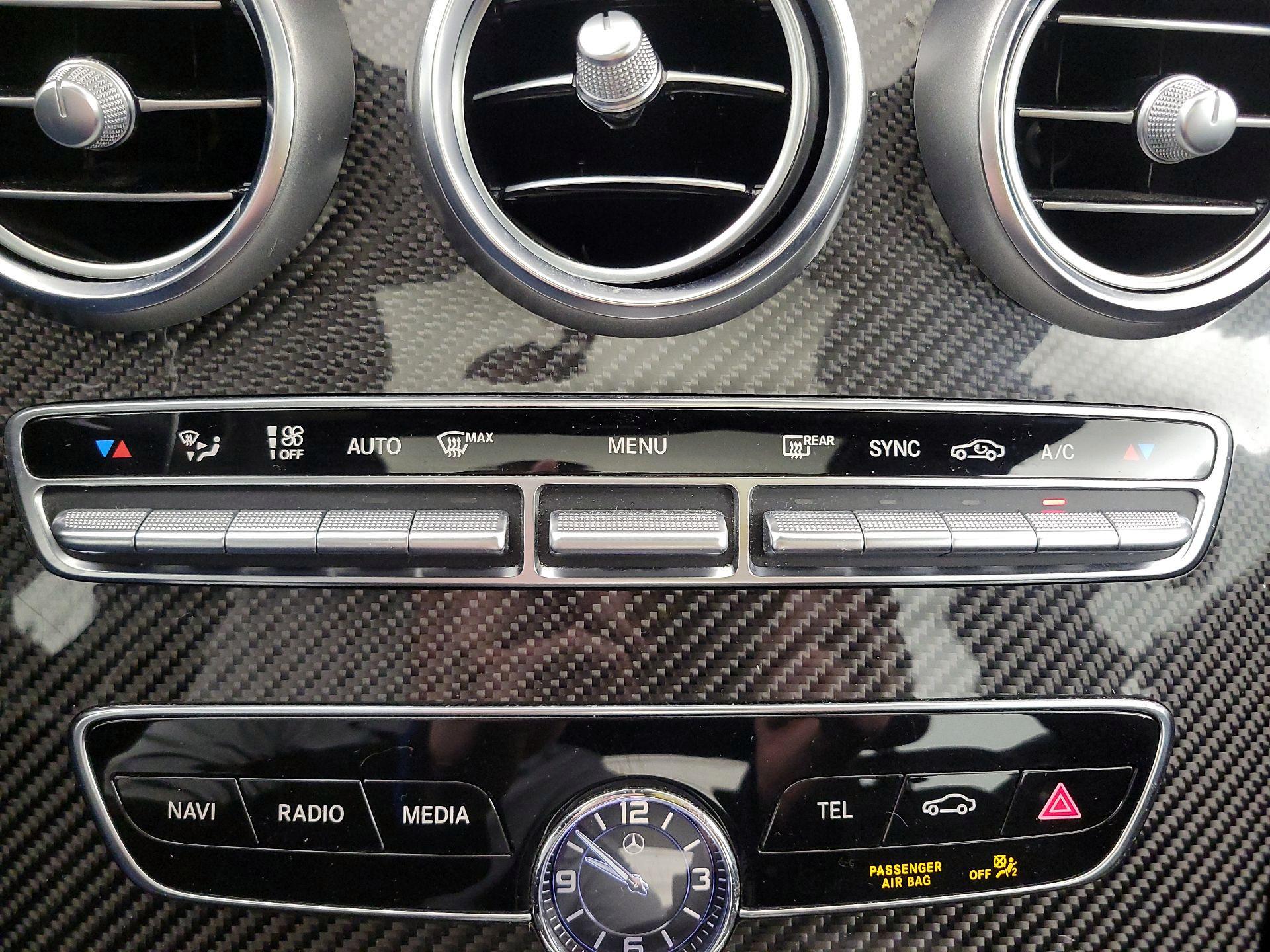 Thumbnail: 2019 Mercedes-Benz C-Class - 17