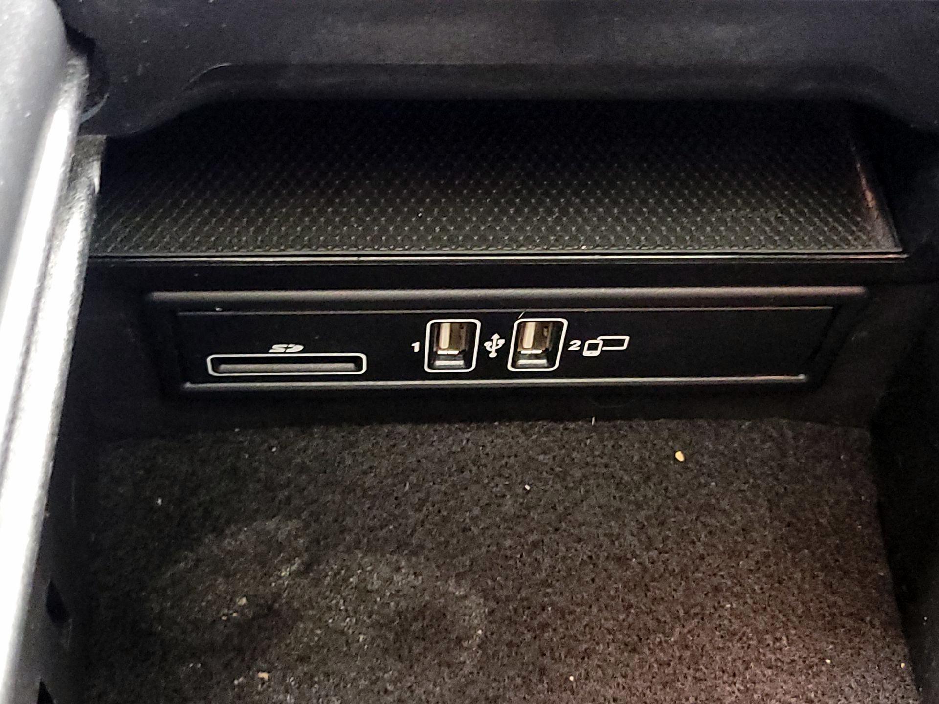 Thumbnail: 2019 Mercedes-Benz C-Class - 19