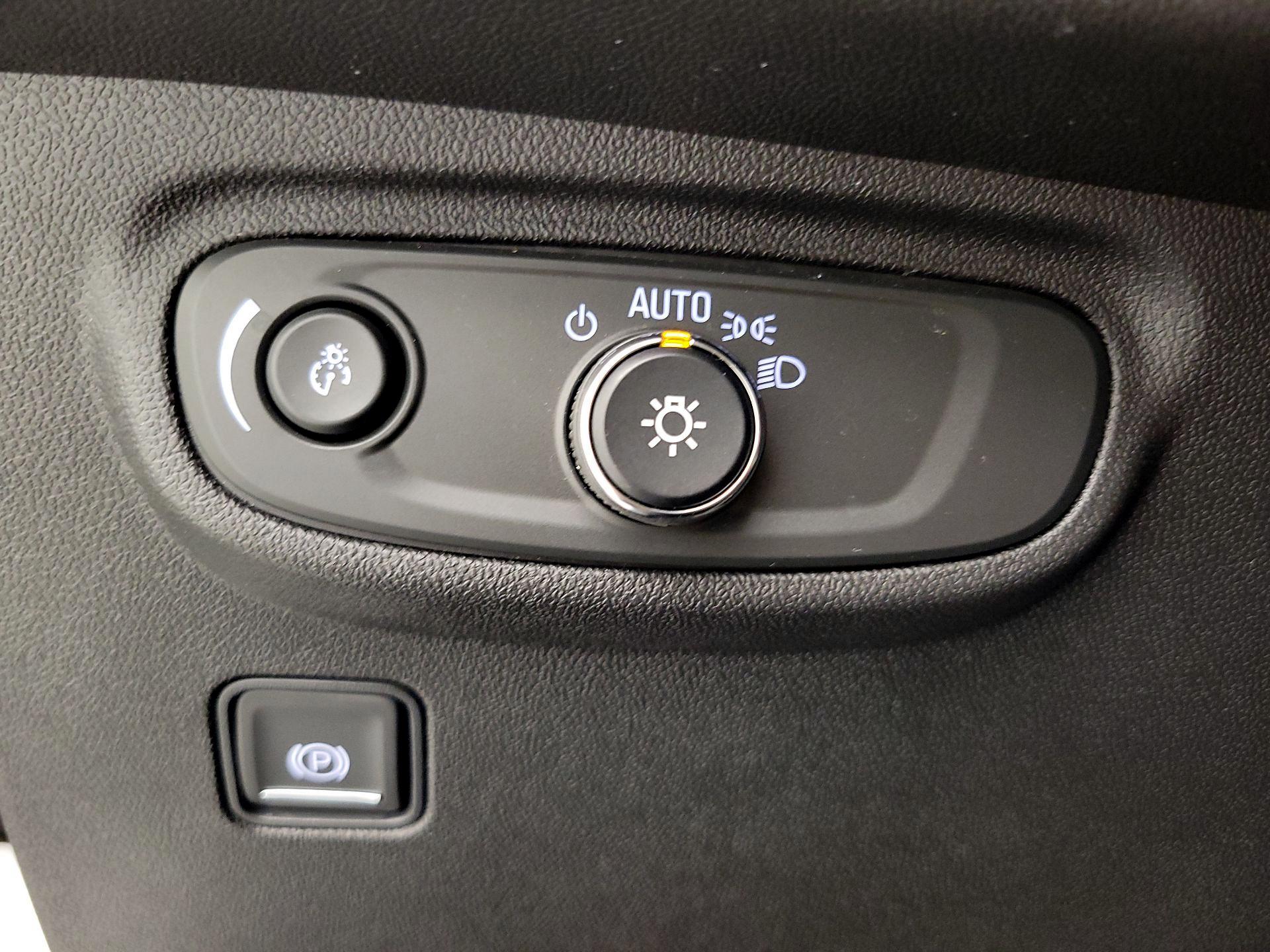 Thumbnail: 2022 GMC Terrain - 13