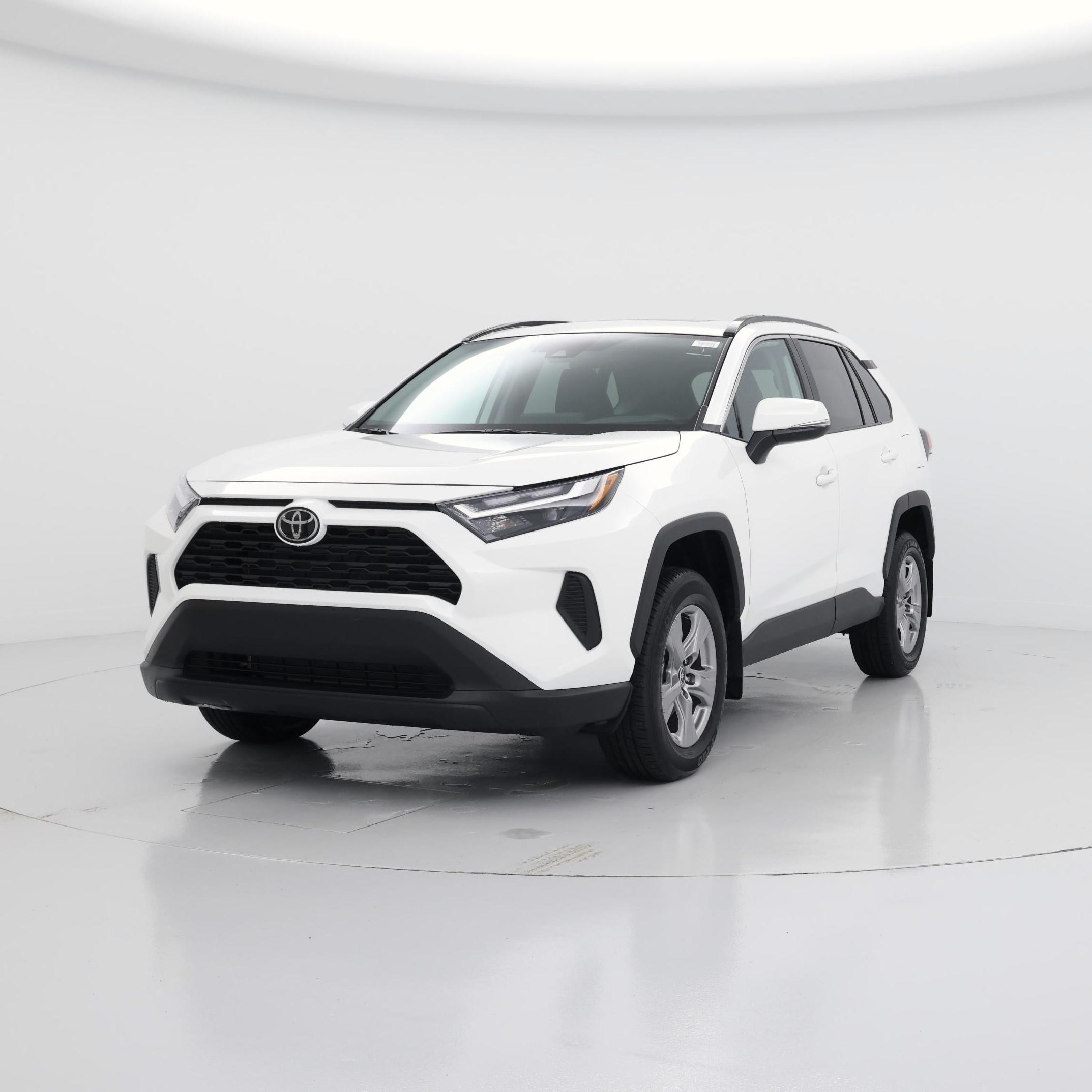 Thumbnail: 2022 Toyota RAV4 - 4