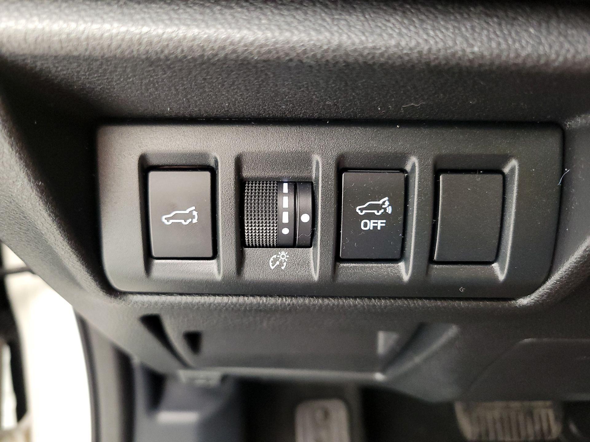 Thumbnail: 2022 Subaru Outback - 13