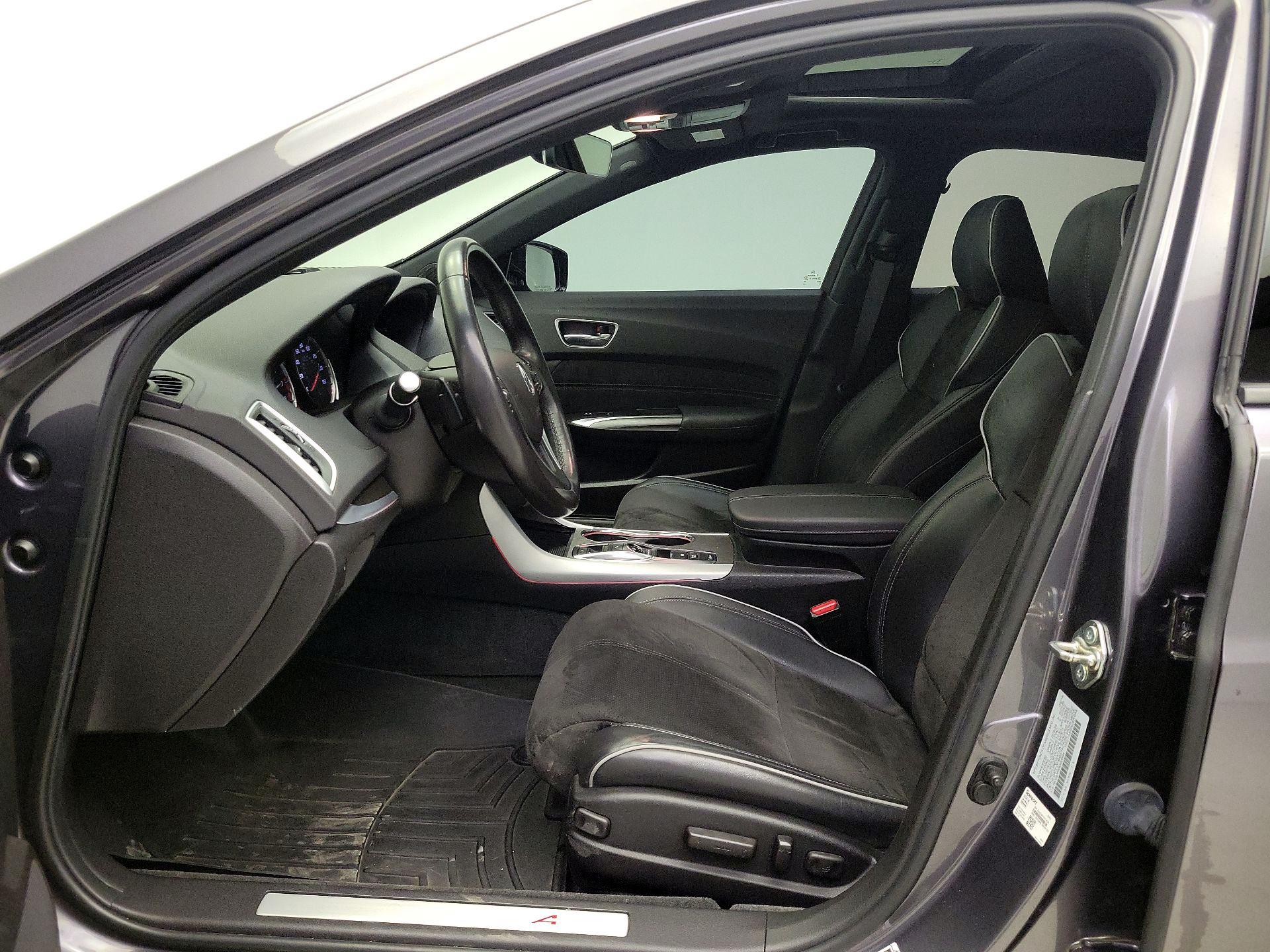 Thumbnail: 2019 Acura TLX - 20