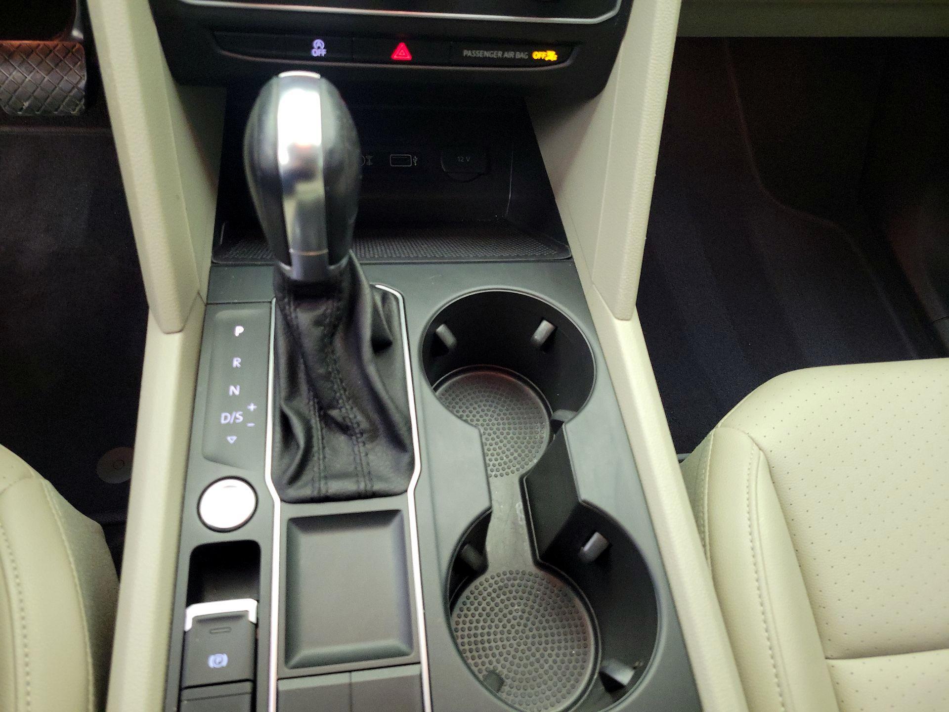 Thumbnail: 2019 Volkswagen Atlas - 17