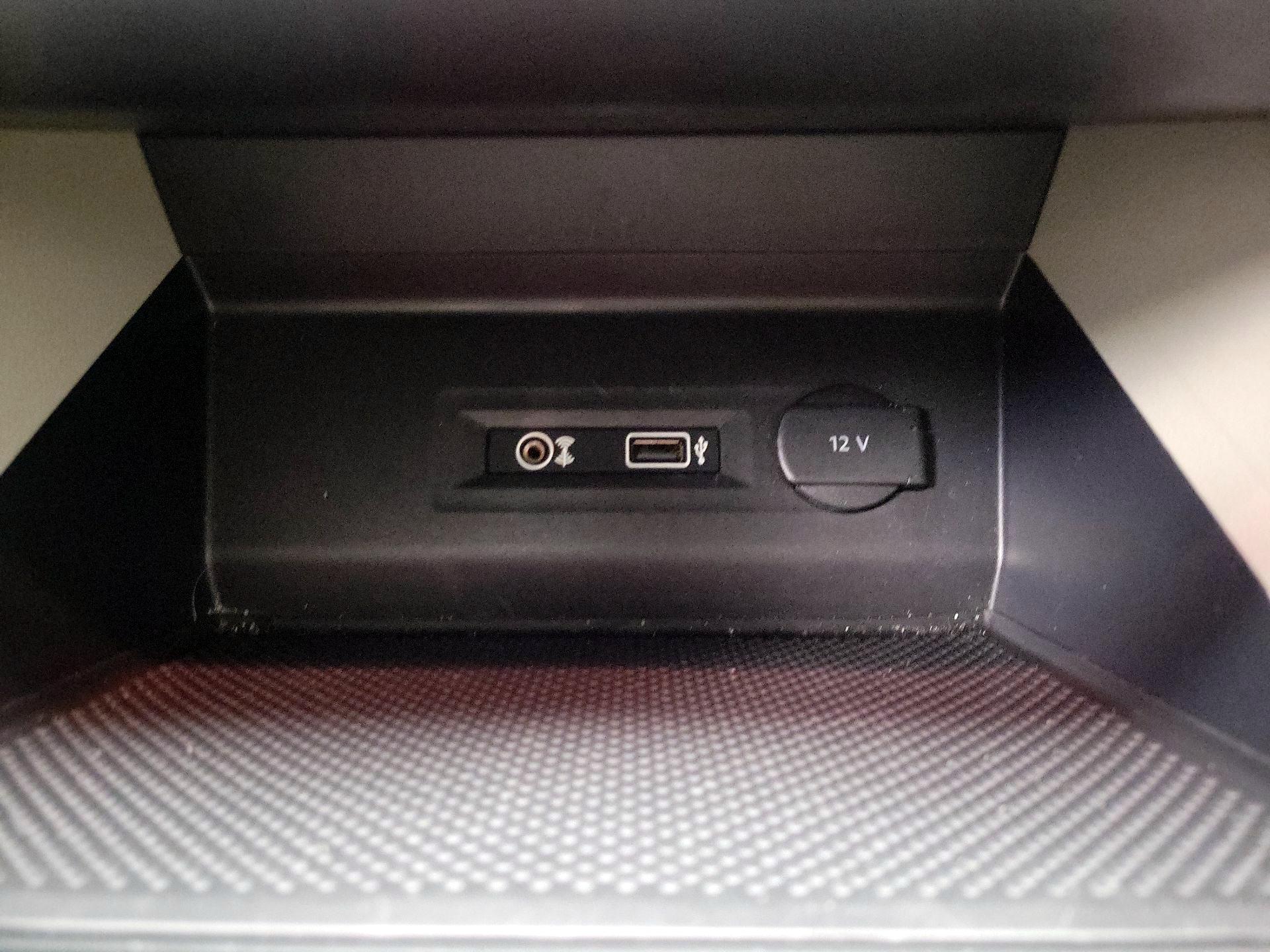 Thumbnail: 2019 Volkswagen Atlas - 18