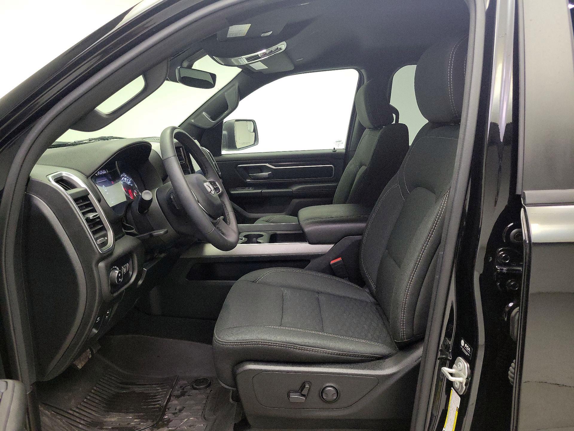 Thumbnail: 2025 RAM 1500 - 11