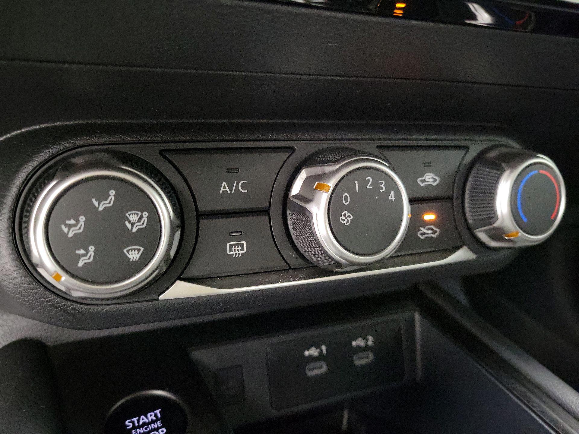 Thumbnail: 2025 Nissan Kicks - 15