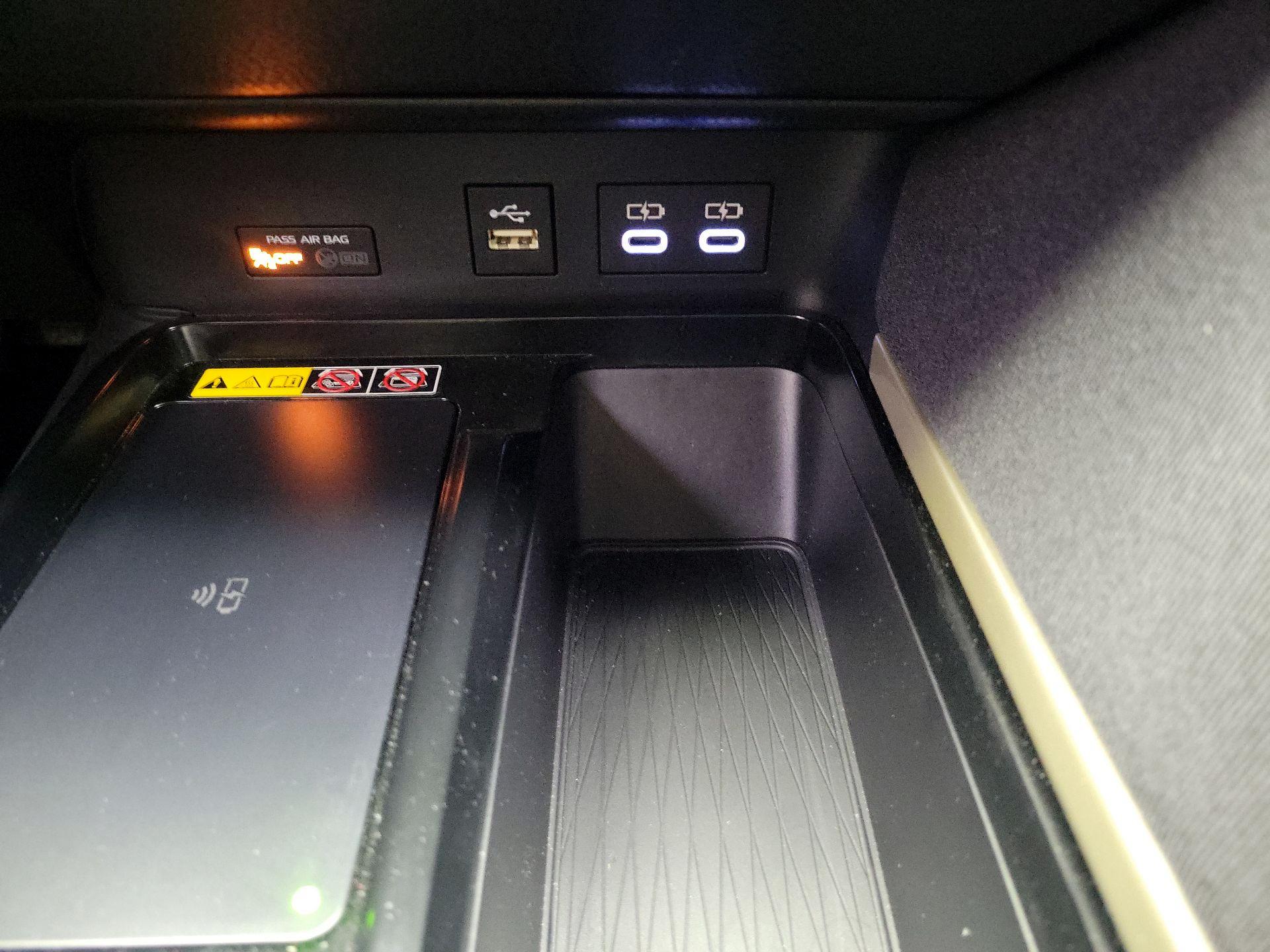 Thumbnail: 2025 Toyota Camry - 18