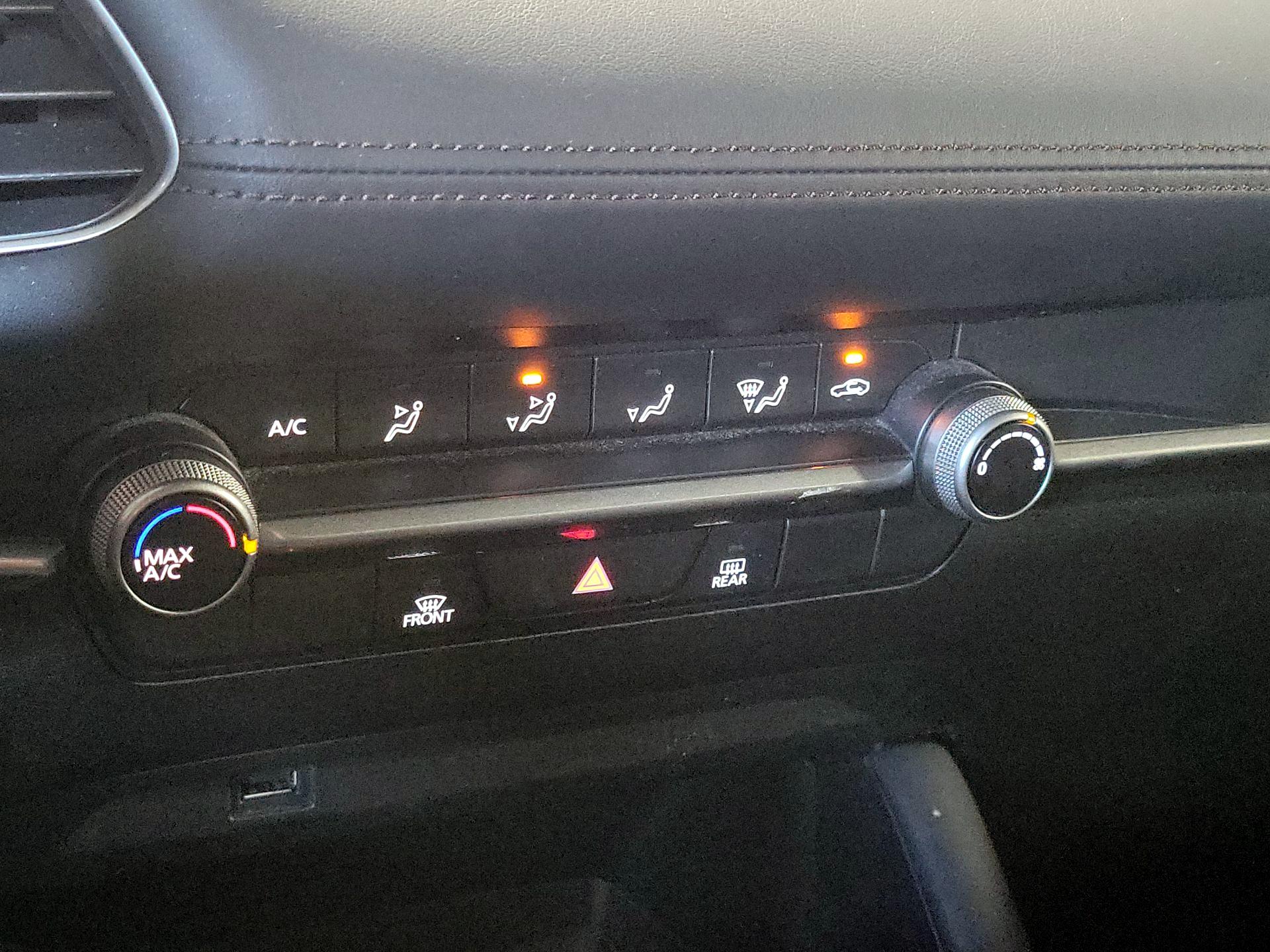 Thumbnail: 2021 Mazda Mazda3 - 15