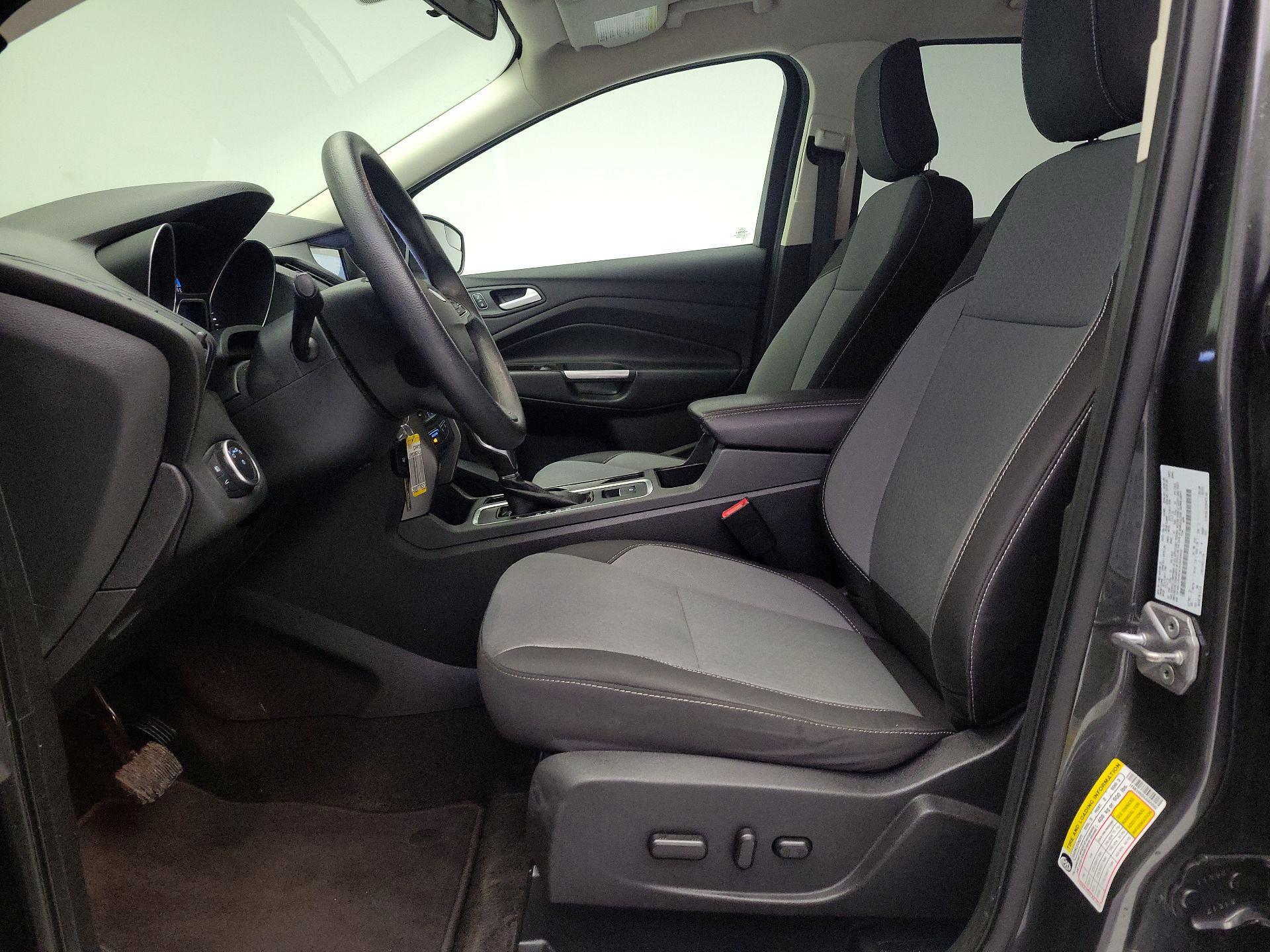 Thumbnail: 2018 Ford Escape - 11