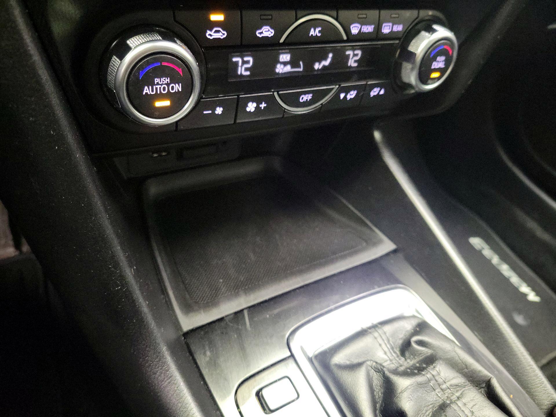 Thumbnail: 2018 Mazda Mazda3 - 16