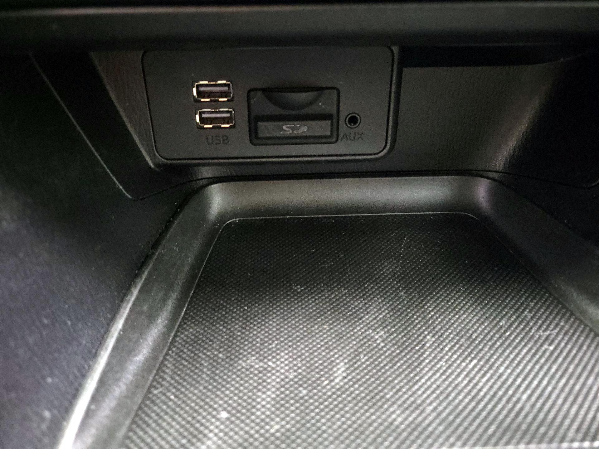 Thumbnail: 2018 Mazda Mazda3 - 18