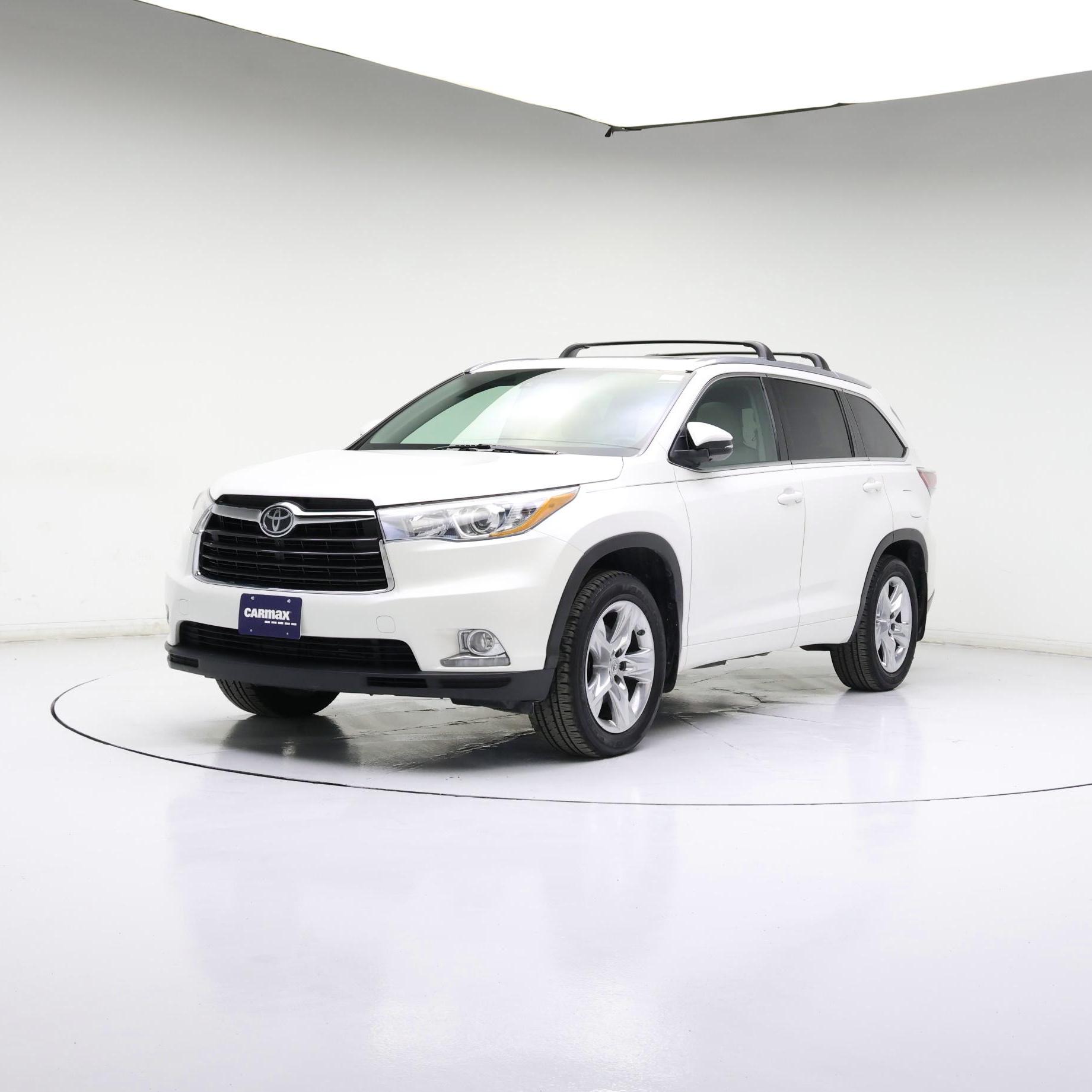 Thumbnail: 2015 Toyota Highlander - 4