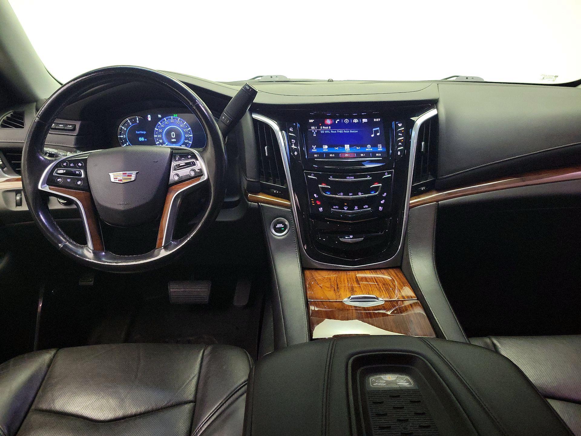 Thumbnail: 2016 Cadillac Escalade - 9