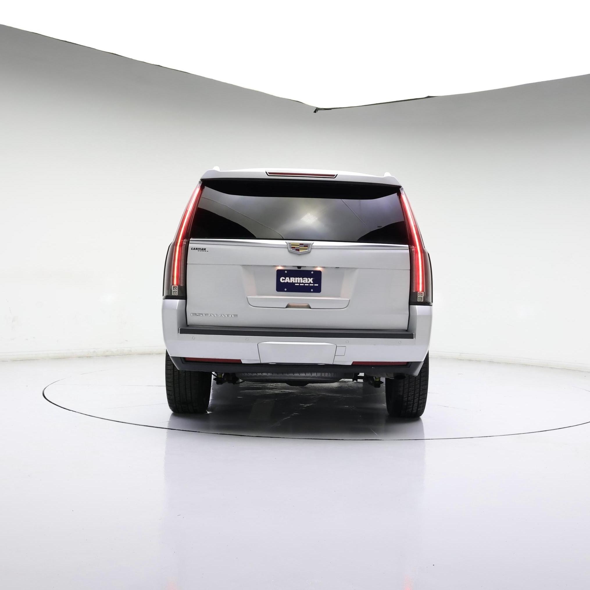 Thumbnail: 2016 Cadillac Escalade - 6