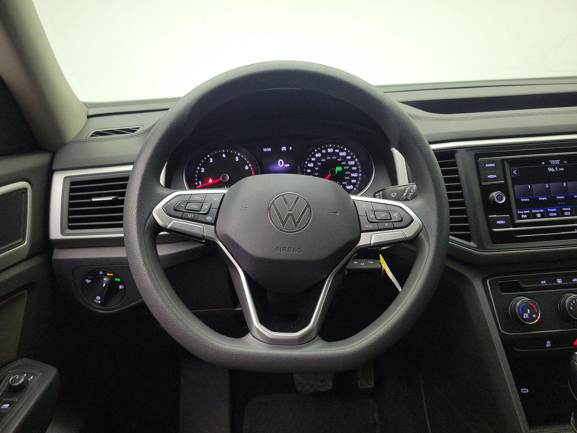 Thumbnail: 2021 Volkswagen Atlas - 10