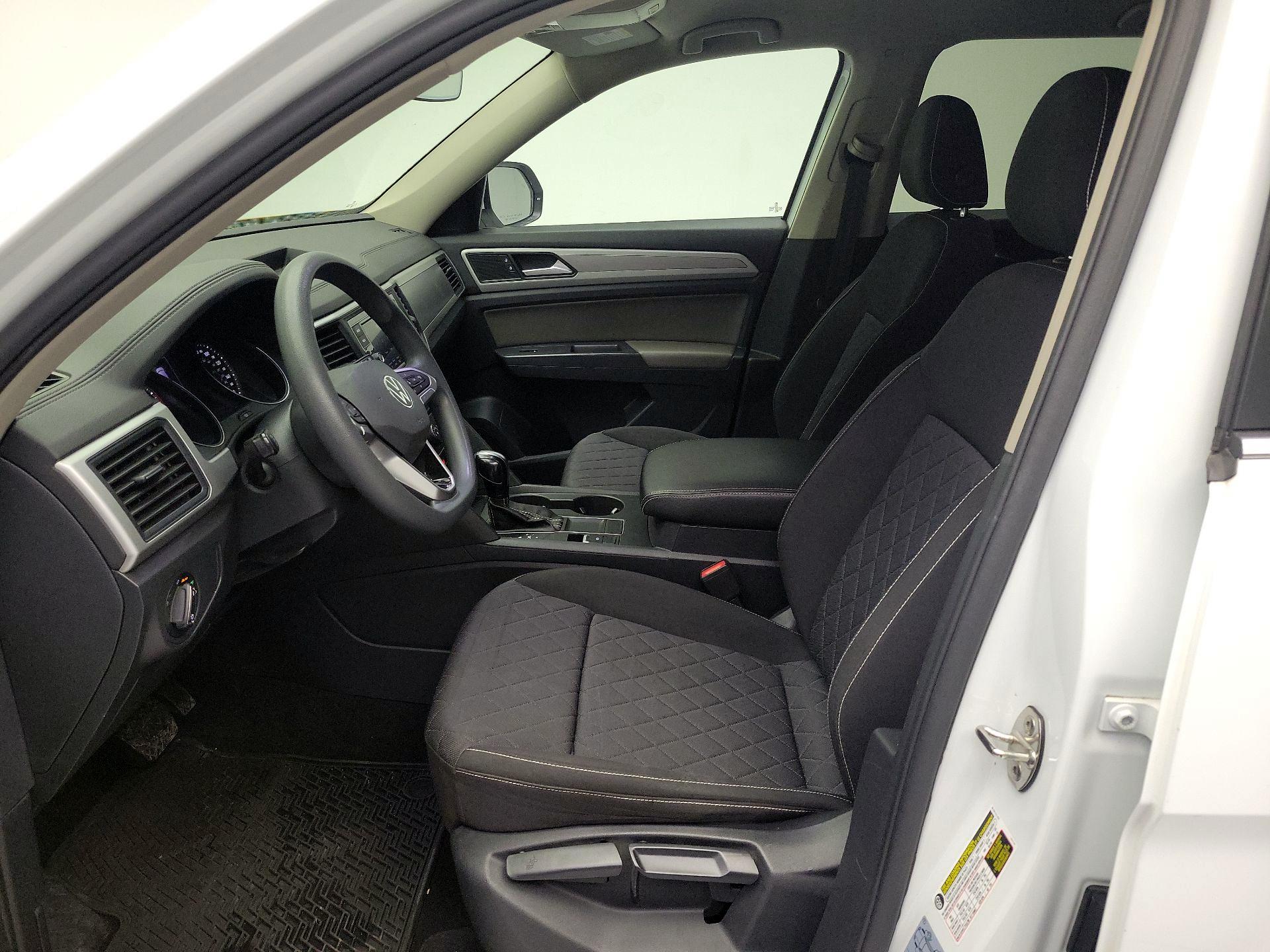 Thumbnail: 2021 Volkswagen Atlas - 11