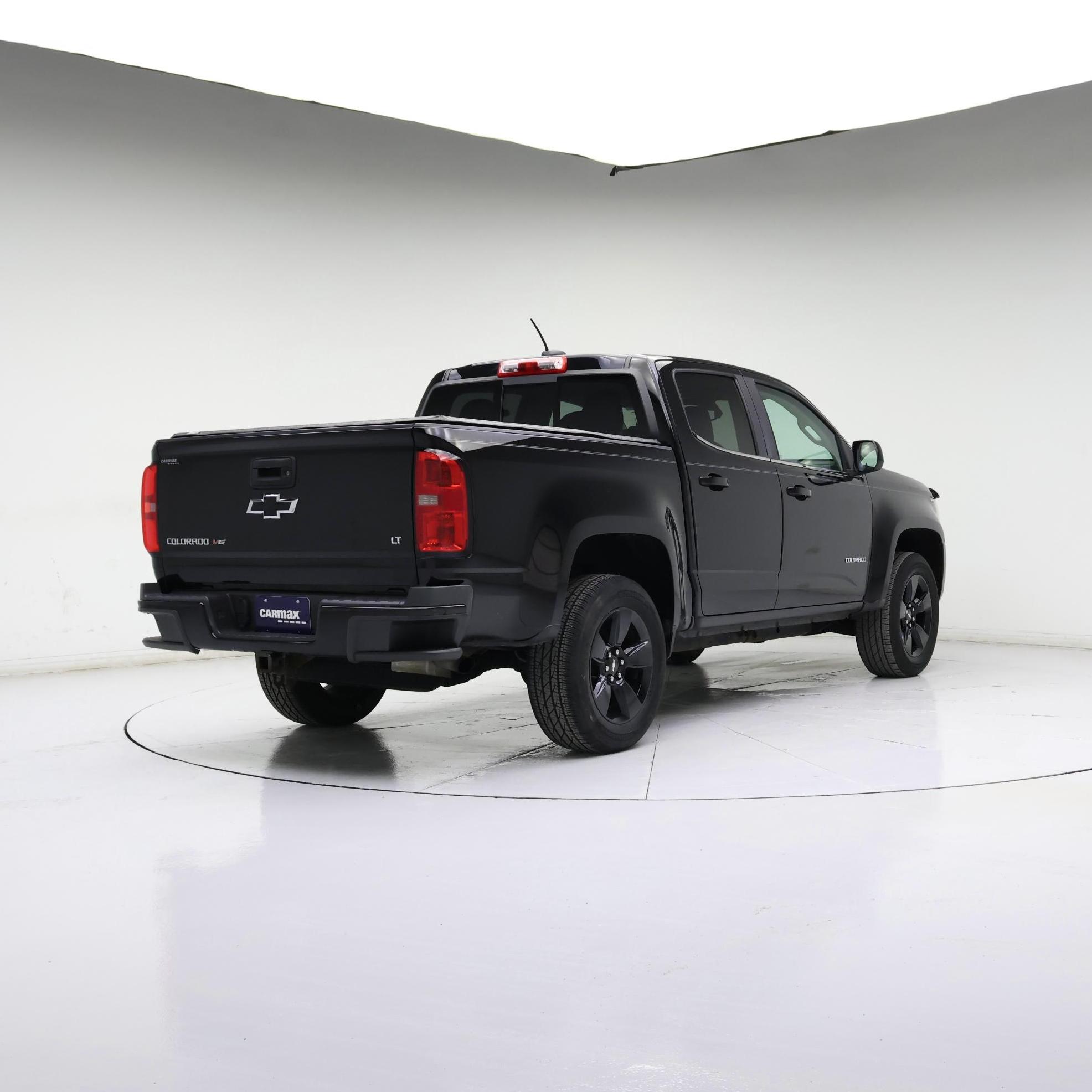 Thumbnail: 2017 Chevrolet Colorado - 8