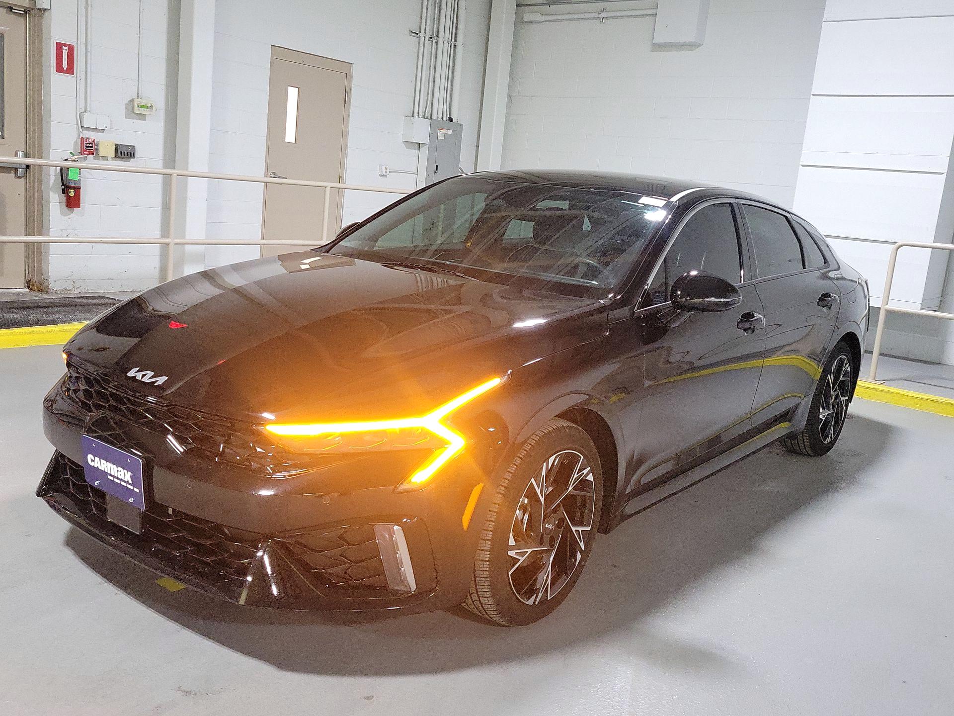 Thumbnail: 2025 Kia K5 - 3