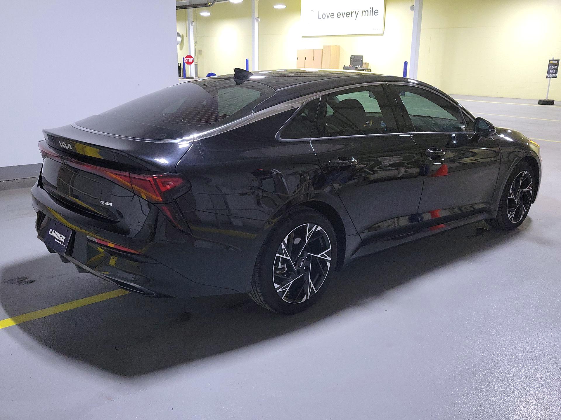 Thumbnail: 2025 Kia K5 - 5