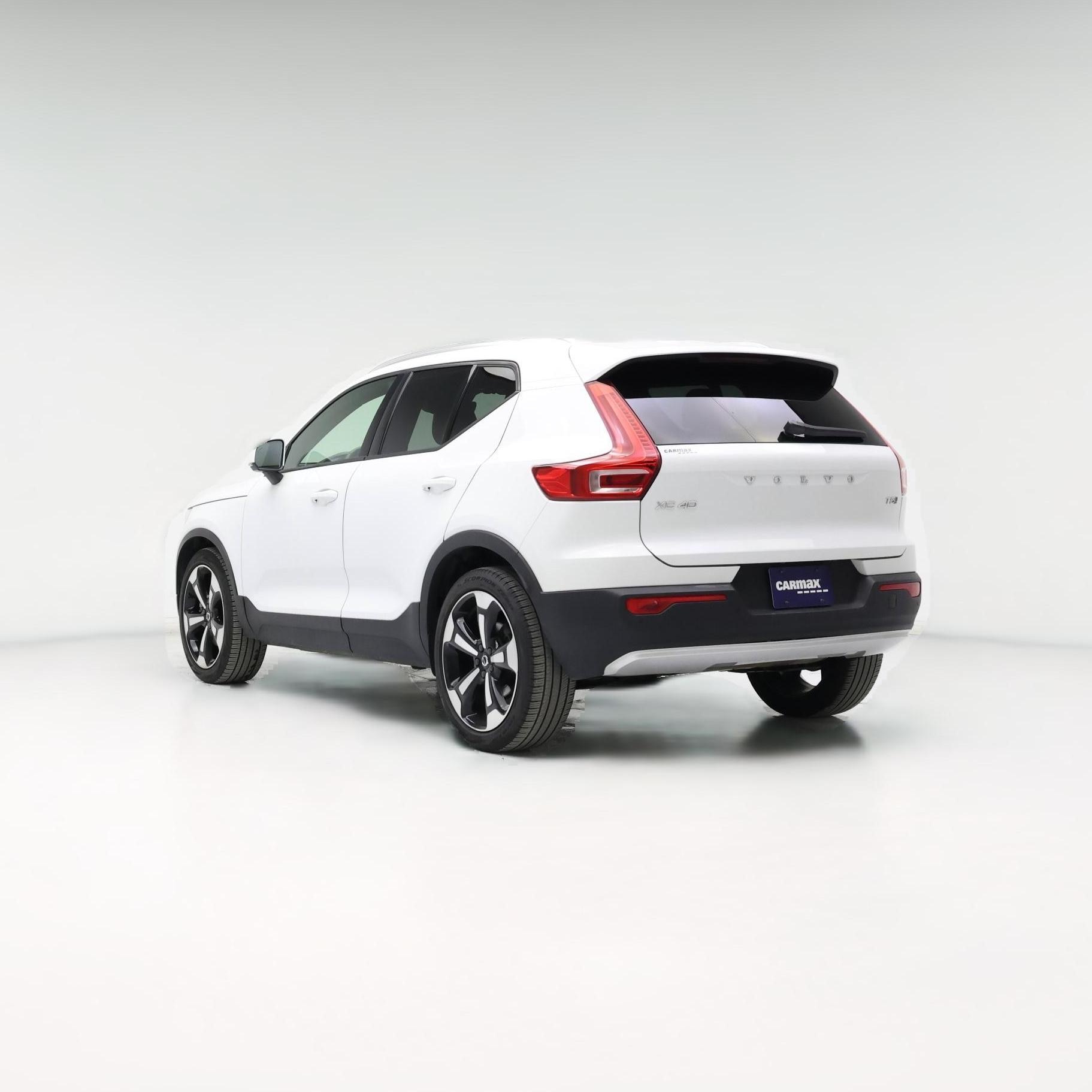 Thumbnail: 2020 Volvo XC40 - 1