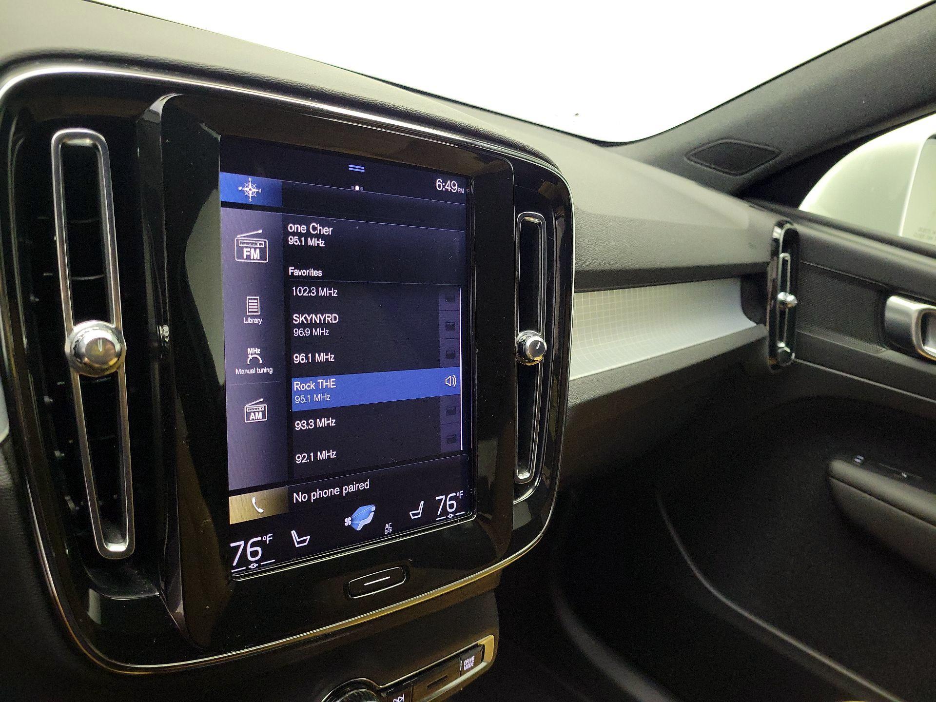 Thumbnail: 2020 Volvo XC40 - 15