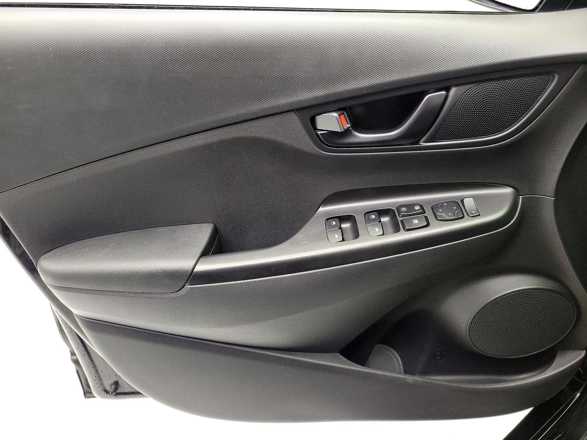 Thumbnail: 2023 Hyundai Kona - 12