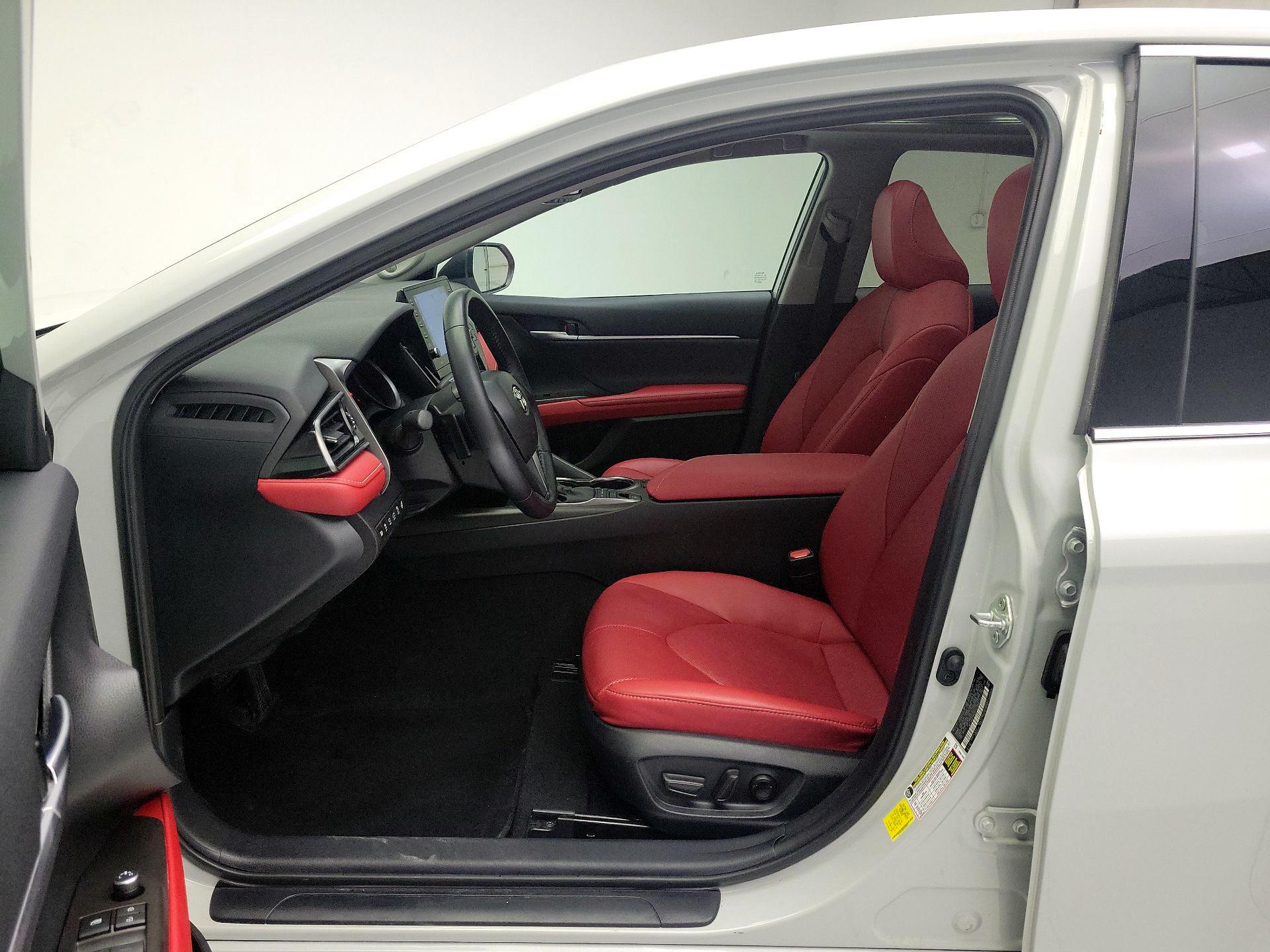 Thumbnail: 2023 Toyota Camry - 11