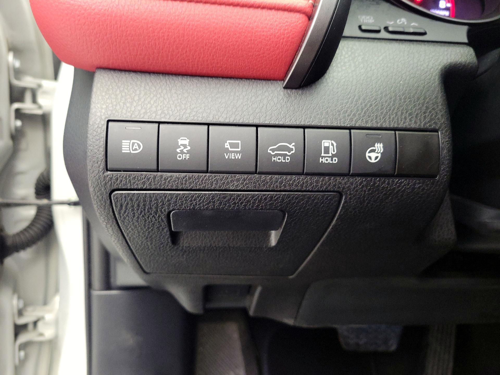 Thumbnail: 2023 Toyota Camry - 13