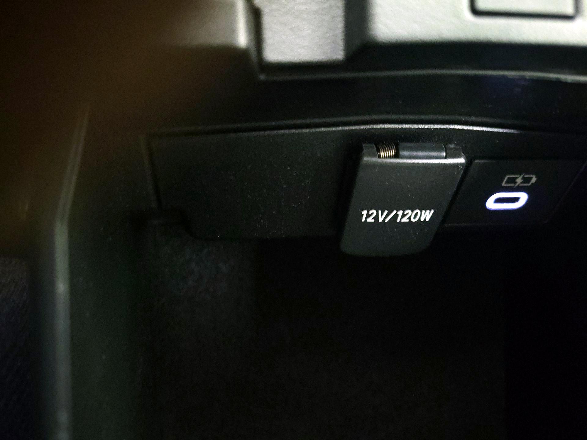 Thumbnail: 2024 Toyota Corolla - 18